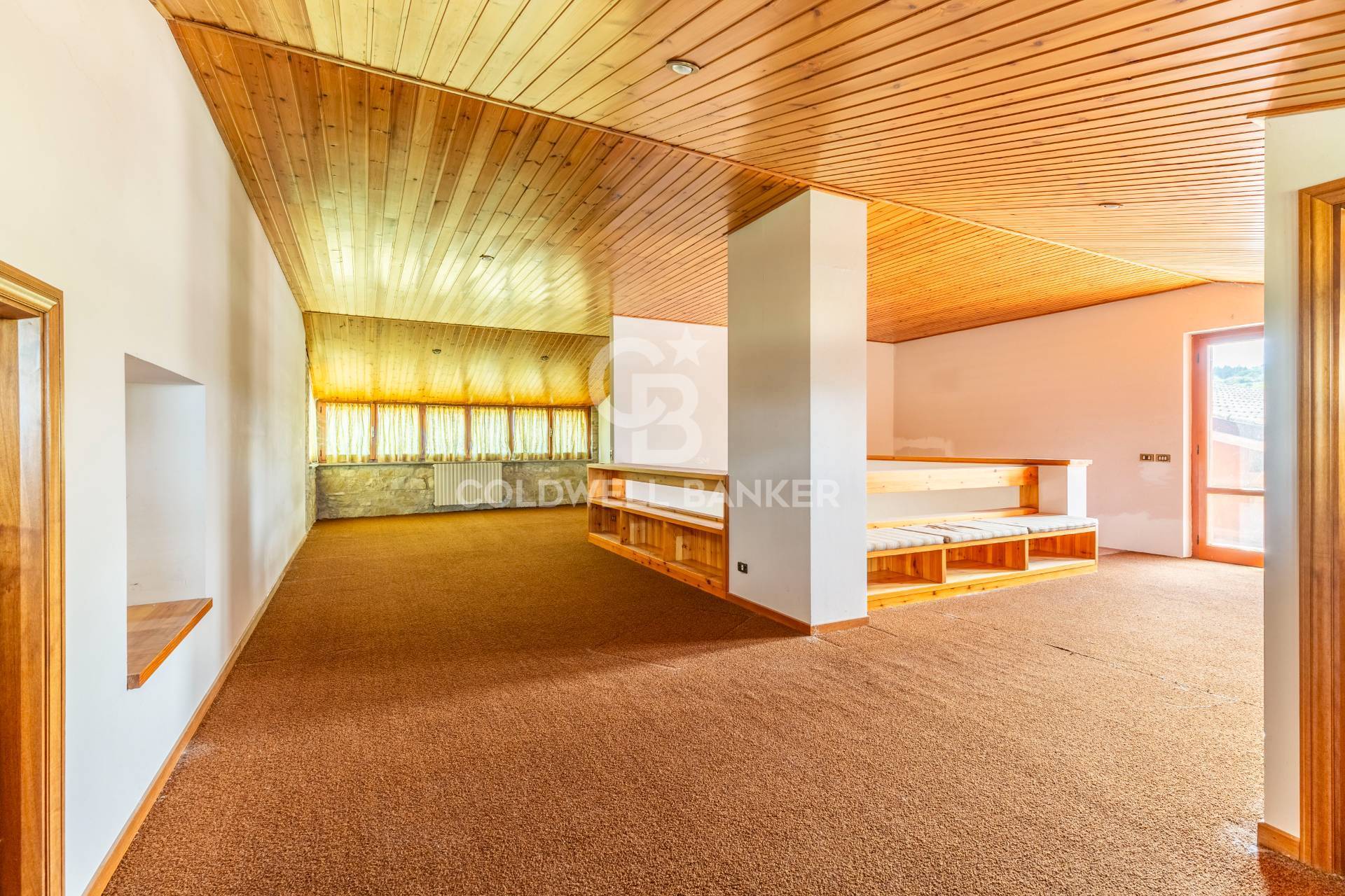 Fratta Todina, Perugia, 06054, IT, 6 Bedrooms Bedrooms, ,6 BathroomsBathrooms,Residential,For Sale,1850046