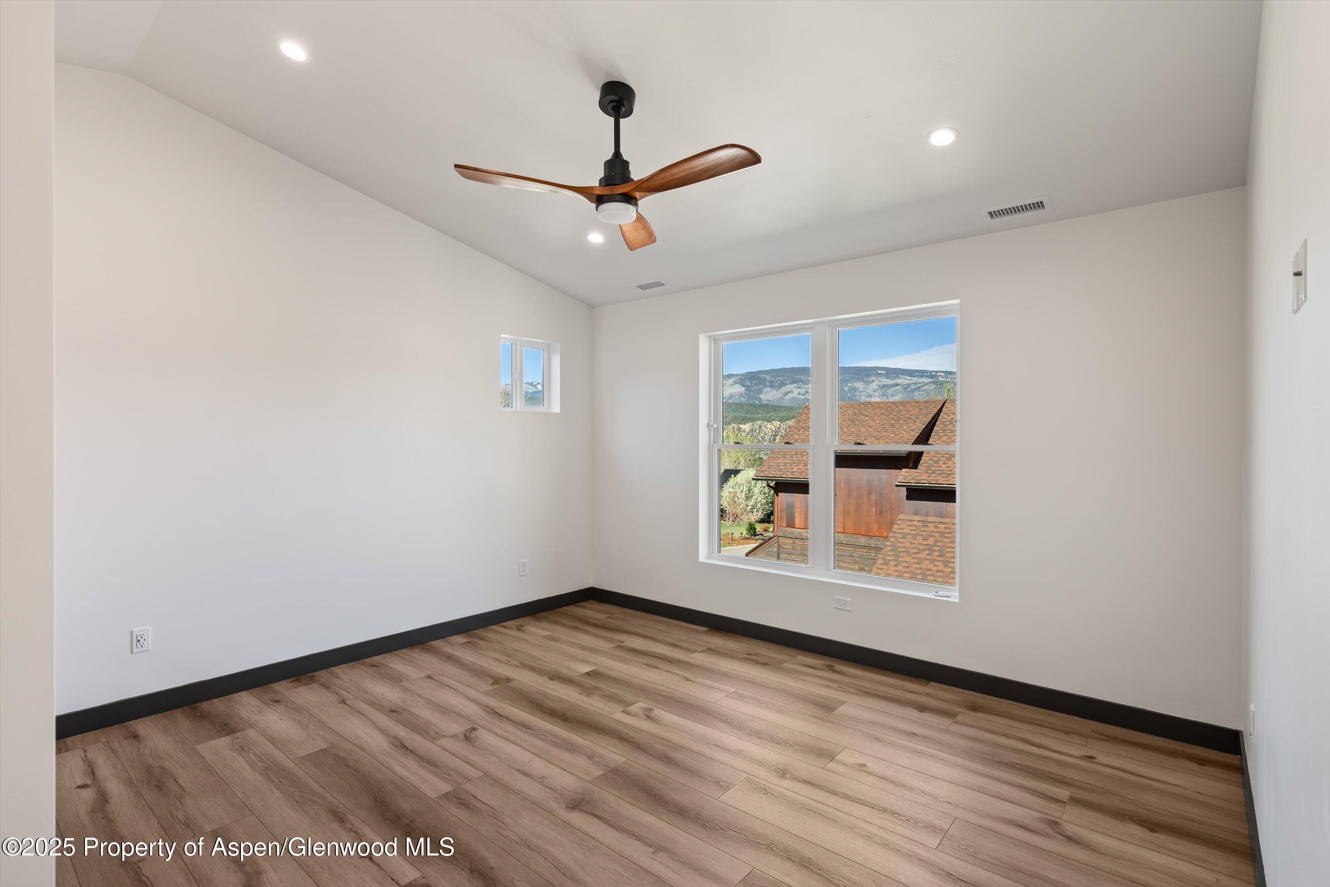 Glenwood Springs, Colorado, 81601, United States, 4 Bedrooms Bedrooms, ,4 BathroomsBathrooms,Residential,For Sale,1794897