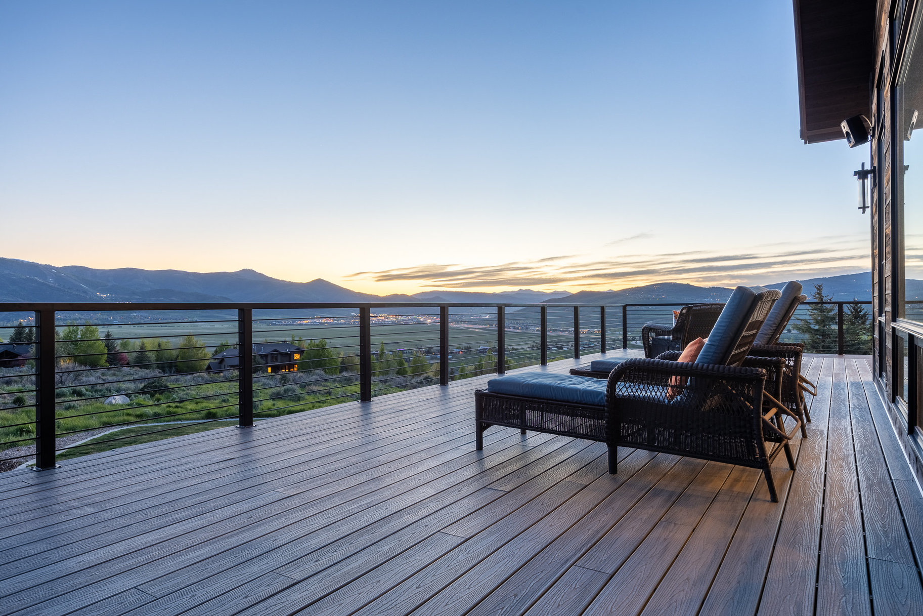  Framed by Panoramic Mountain Views with Access to Round Valley