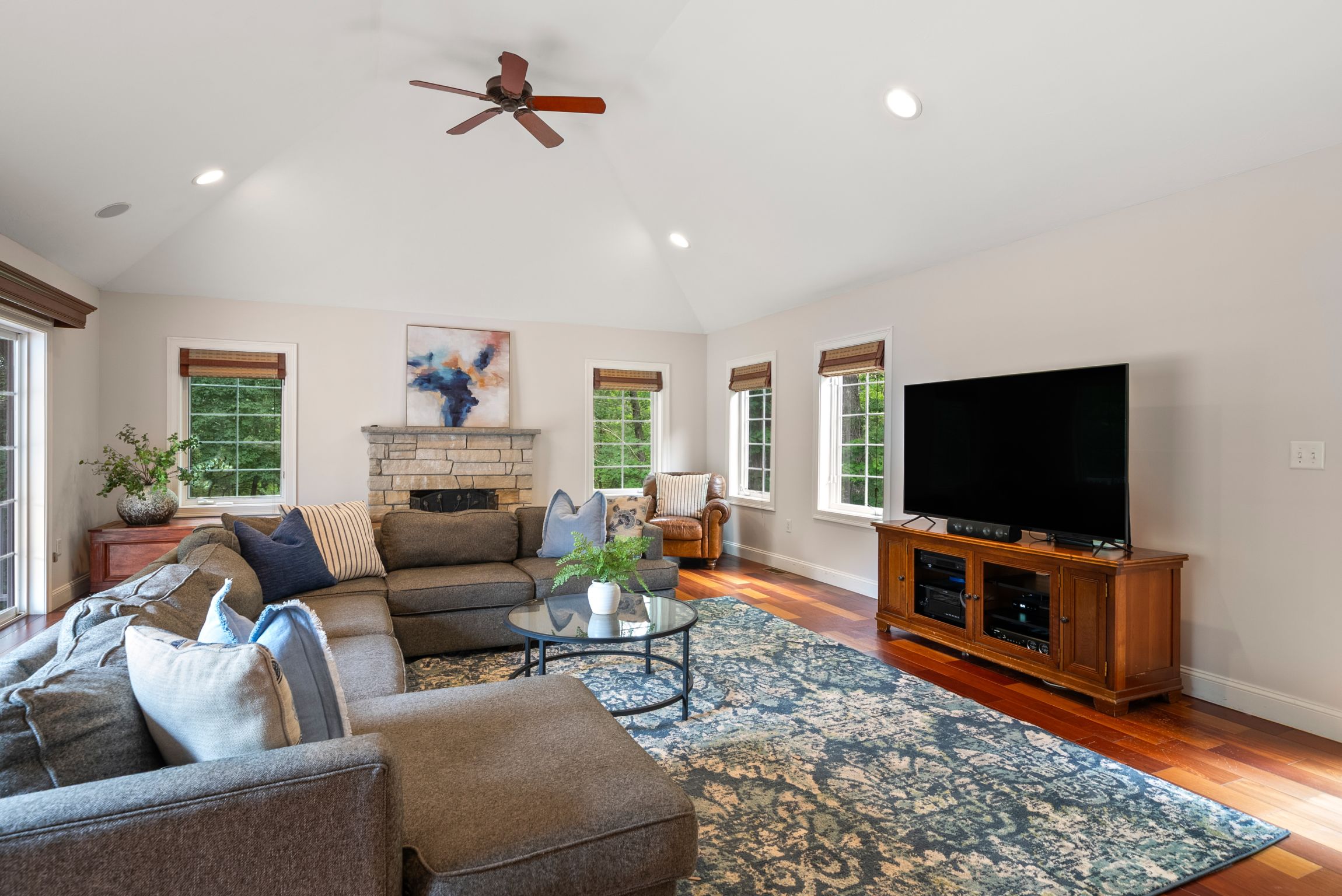  14 Harnden Road, Foxboro, MA, 02035 - 物件實景