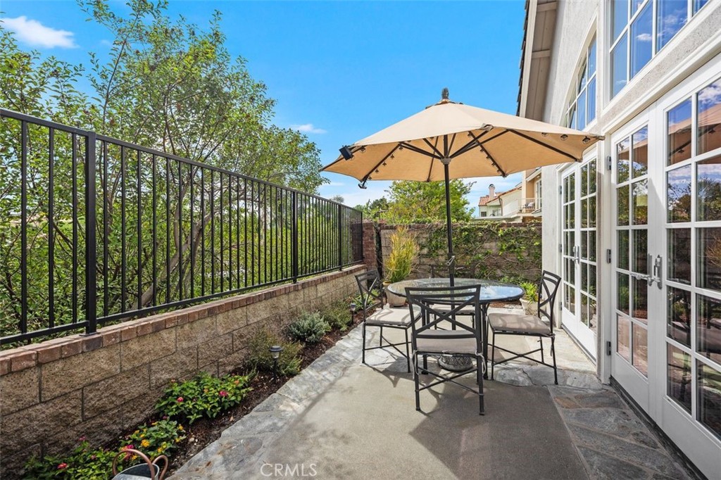 Mission Viejo, California, 92692, United States, 5 Bedrooms Bedrooms, ,5 BathroomsBathrooms,Residential,For Sale,1949715