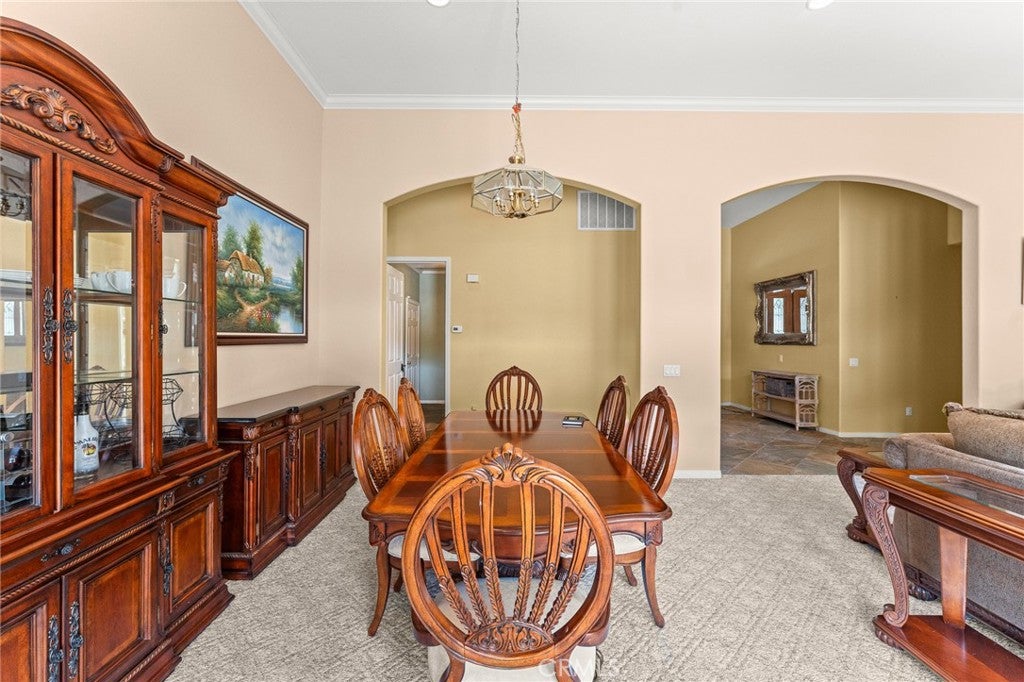 Yucaipa, California, 92399, United States, 4 Bedrooms Bedrooms, ,3 BathroomsBathrooms,Residential,For Sale,1895325