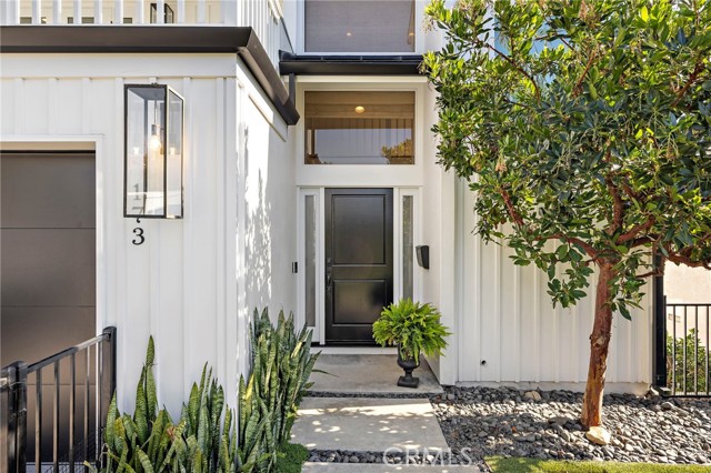 San Clemente, California, 92672, United States, 4 Bedrooms Bedrooms, ,3 BathroomsBathrooms,Residential,For Sale,1988568