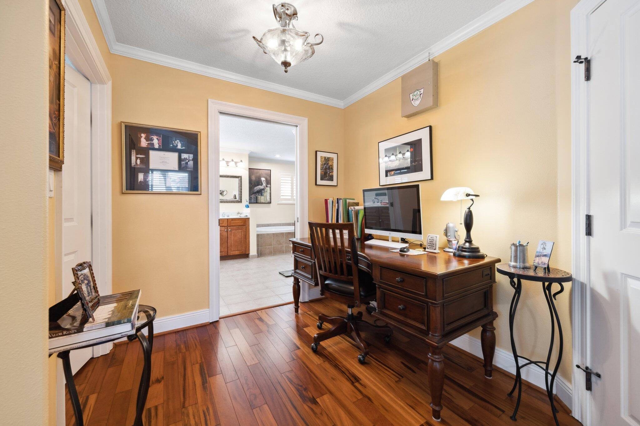 Destin, Florida, 32541, United States, 2 Bedrooms Bedrooms, ,2 BathroomsBathrooms,Residential,For Sale,1847042