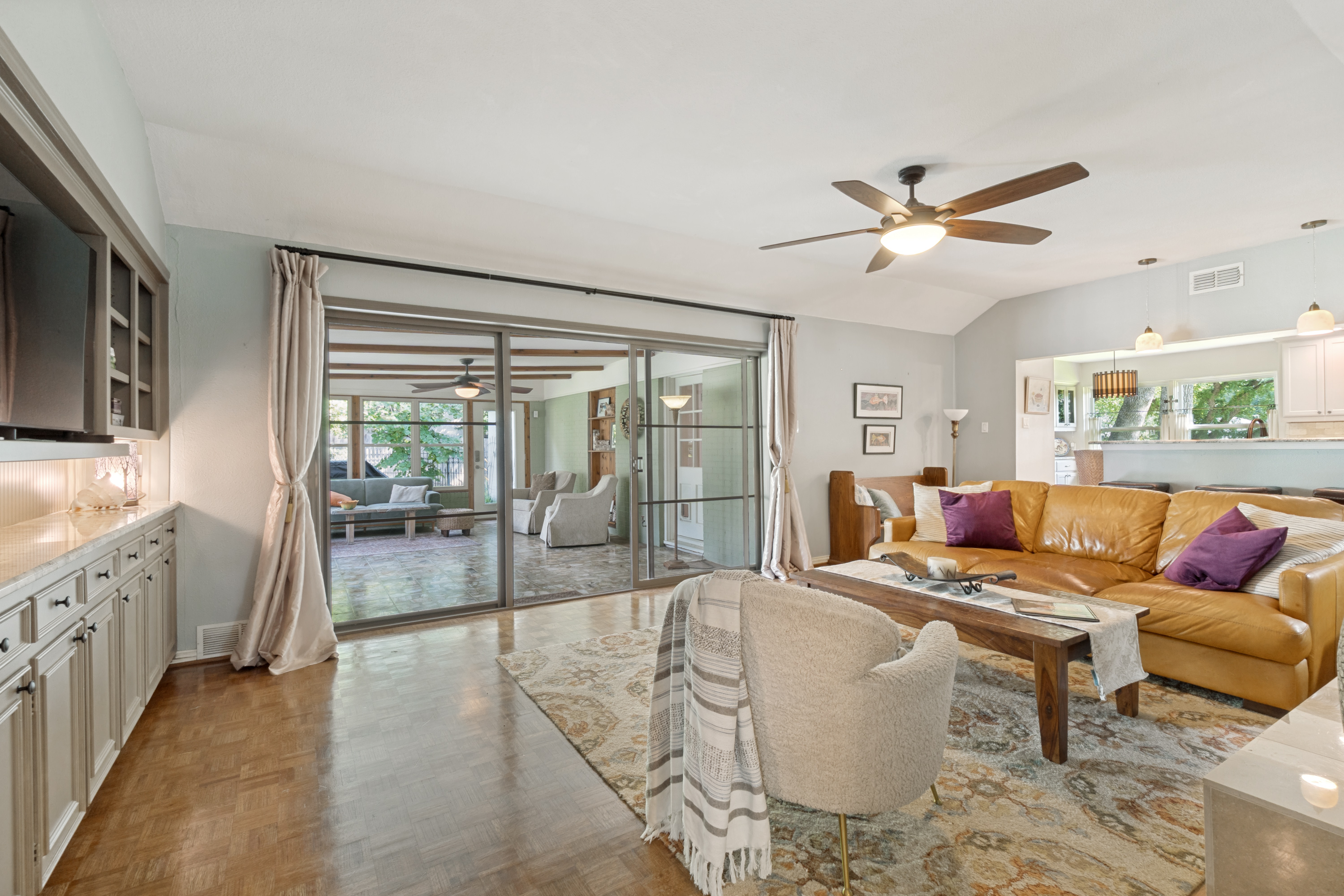  8810 Grenore Drive, Dallas, TX, 75218 - 物件實景