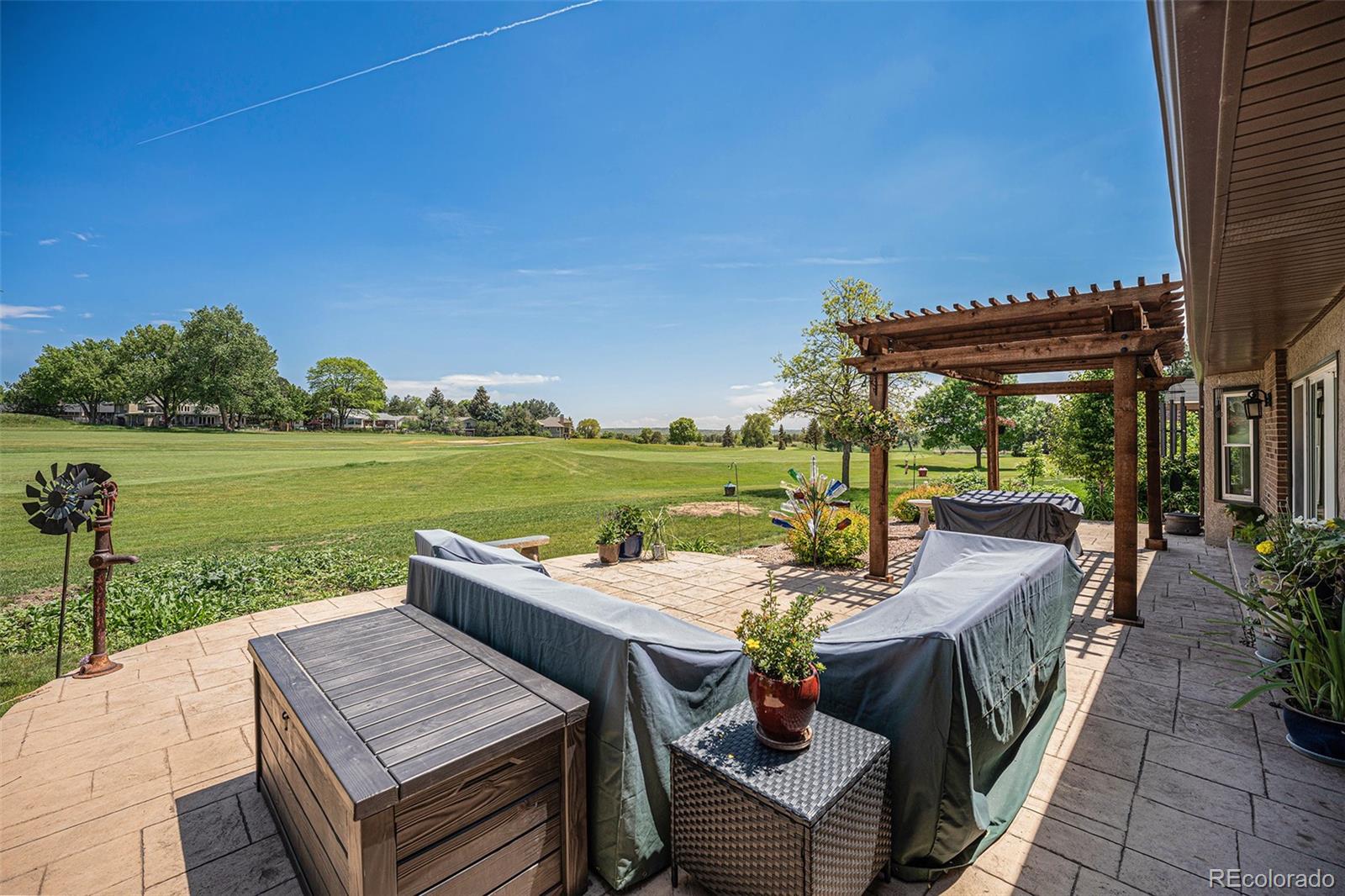 Broomfield, Colorado, 80020, United States, 5 Bedrooms Bedrooms, ,2 BathroomsBathrooms,Residential,For Sale,1980306