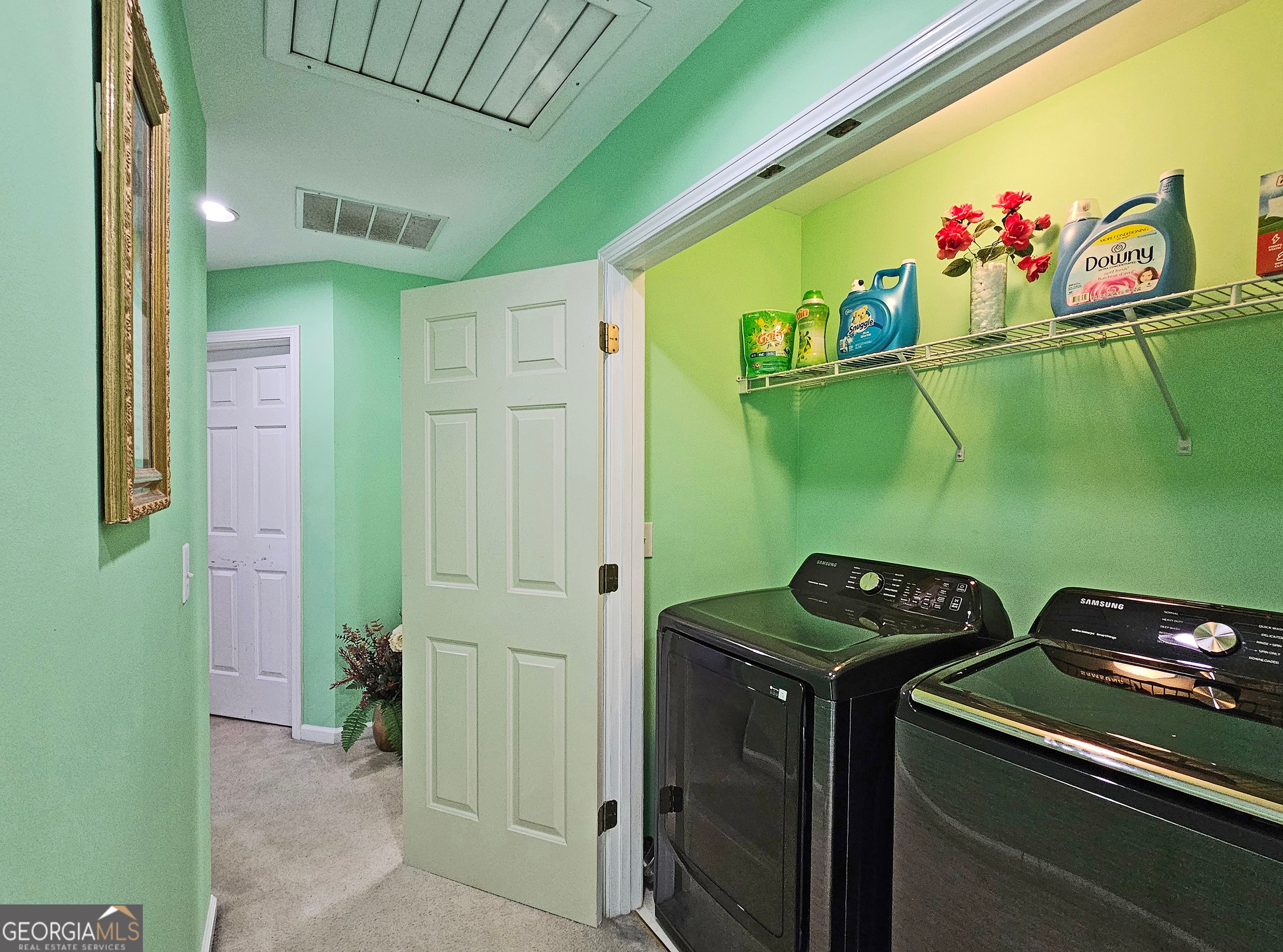 Stone Mountain, Georgia, 30087, United States, 5 Bedrooms Bedrooms, ,4 BathroomsBathrooms,Residential,For Sale,2006587