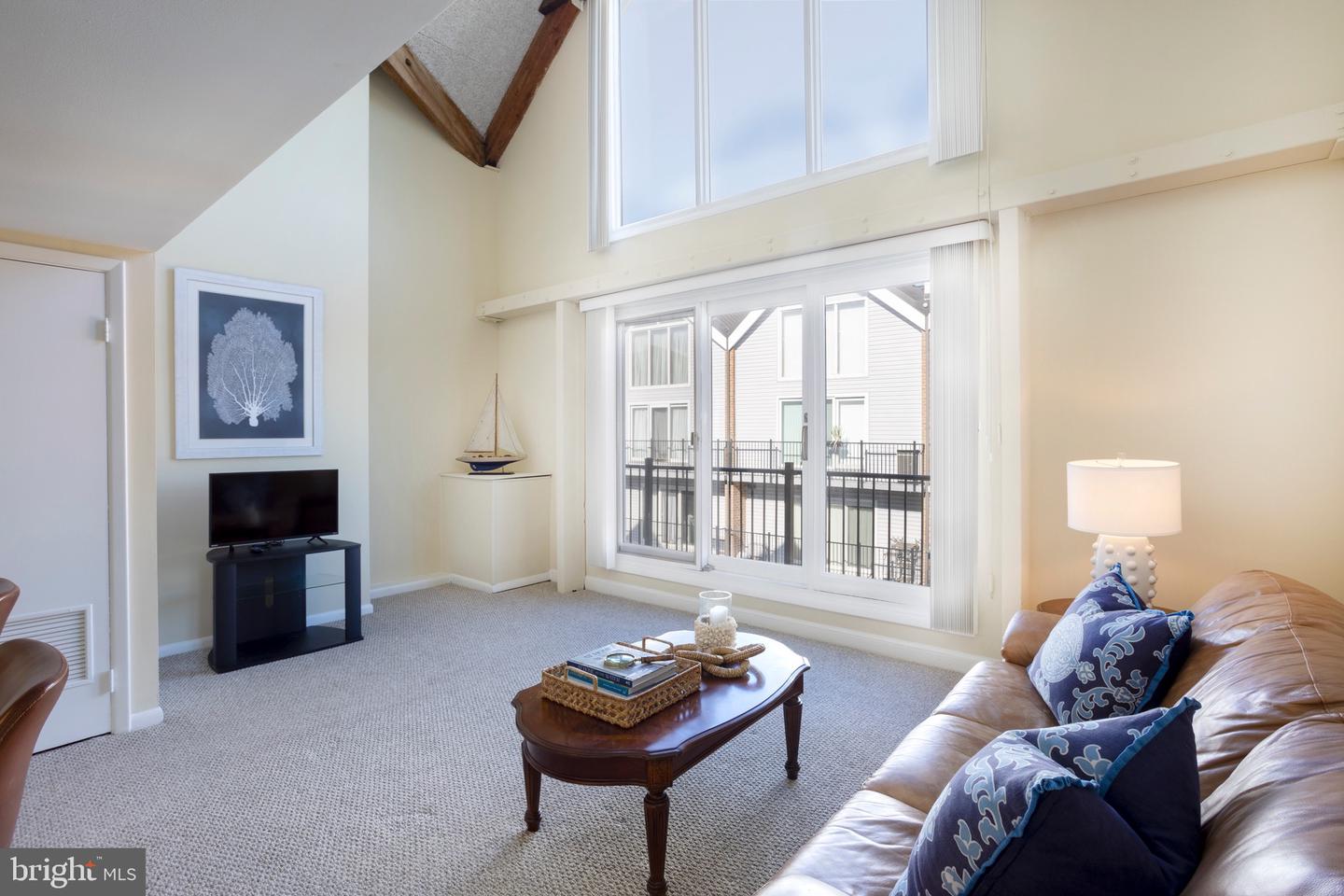 Annapolis, Maryland, 21403, United States, 1 Bedroom Bedrooms, ,1 BathroomBathrooms,Residential,For Sale,1860051