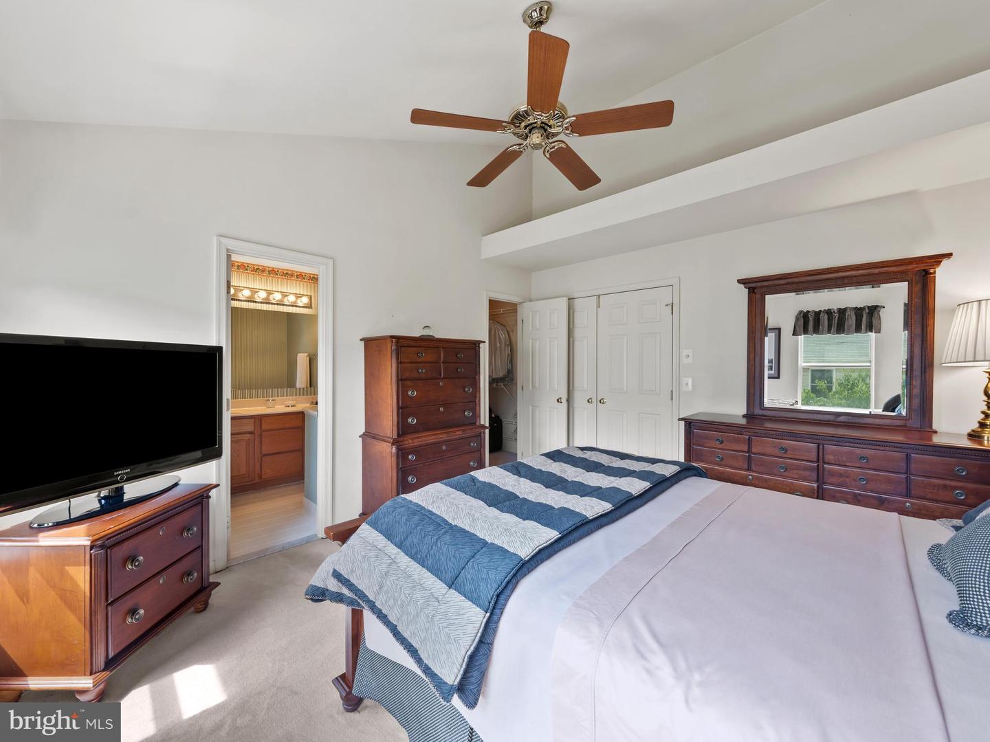 Reston, Virginia, 20190, United States, 3 Bedrooms Bedrooms, ,4 BathroomsBathrooms,Residential,For Sale,1901869
