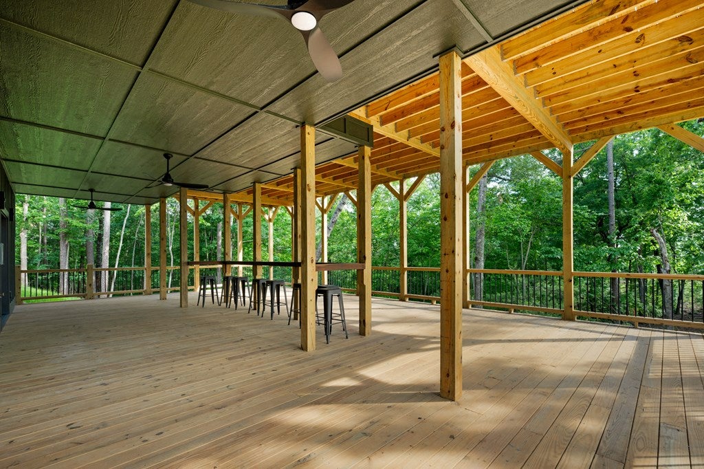 Ellijay, Georgia, 30540, United States, 3 Bedrooms Bedrooms, ,3 BathroomsBathrooms,Residential,For Sale,1840350