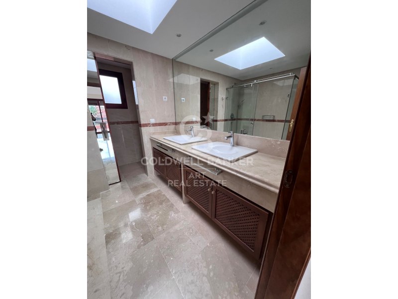 M?laga, Marbella, Las Chapas-El Rosario M?laga, Ma, Marbella, Andalusia, ES, 4 Bedrooms Bedrooms, ,3 BathroomsBathrooms,Residential,For Sale,M?laga, Marbella, Las Chapas-El Rosario M?laga, Ma,1665730