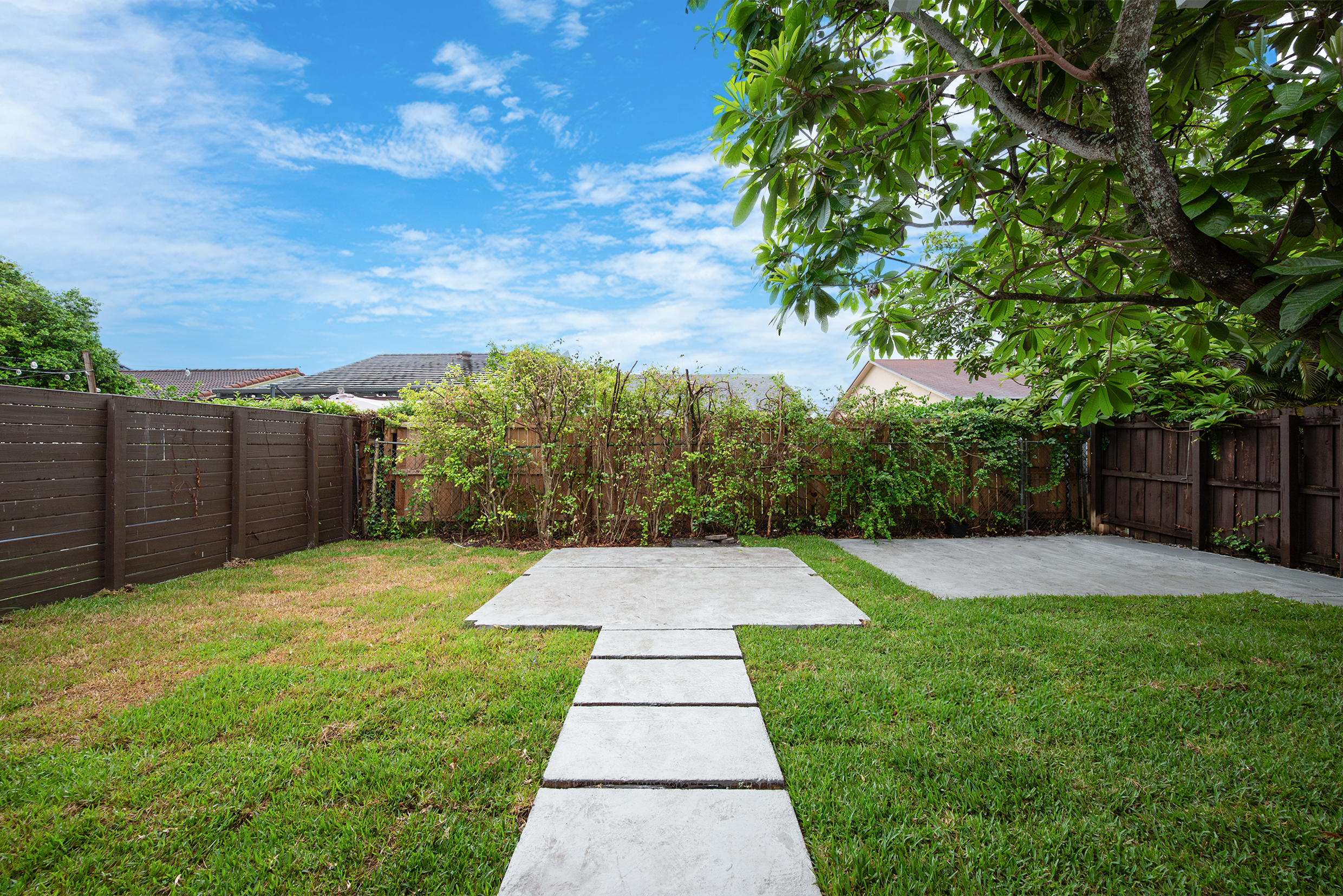  23 NW 109th Ave, Miami, FL, 33172 - 物件實景