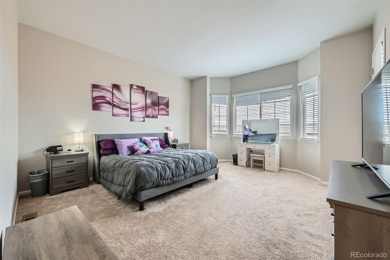 Aurora, Colorado, 80019, United States, 4 Bedrooms Bedrooms, ,3 BathroomsBathrooms,Residential,For Sale,1731367