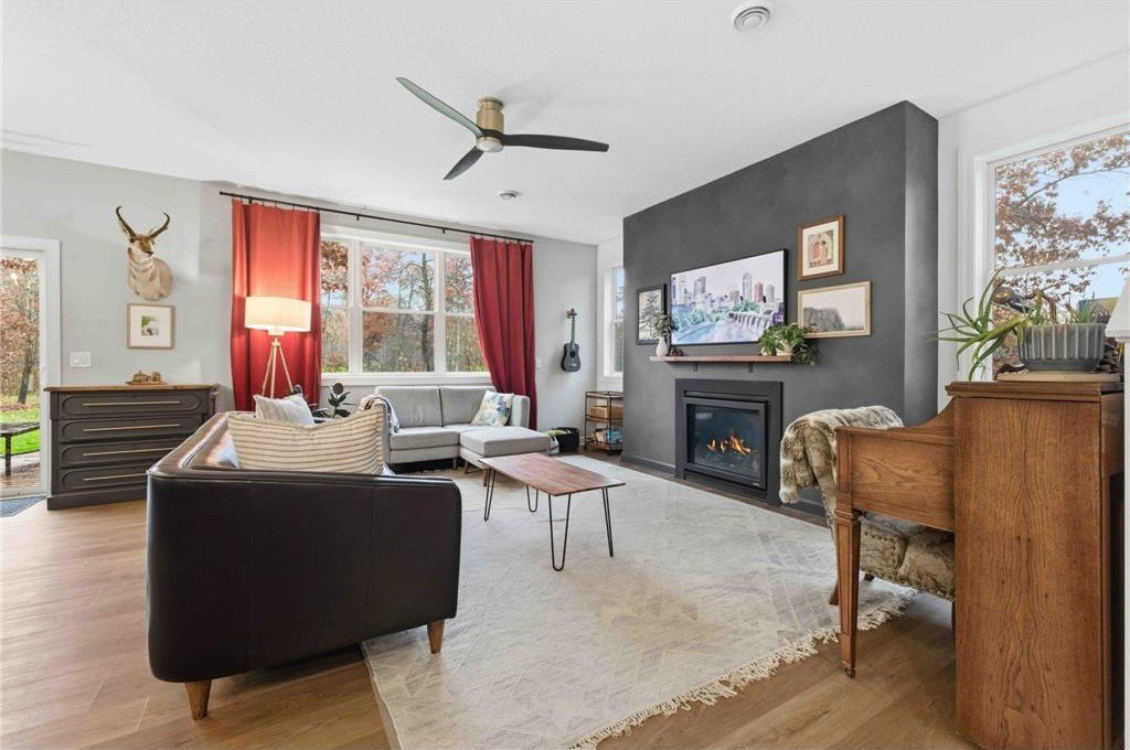 Brainerd, Minnesota, 56401, United States, 4 Bedrooms Bedrooms, ,2 BathroomsBathrooms,Residential,For Sale,1996764