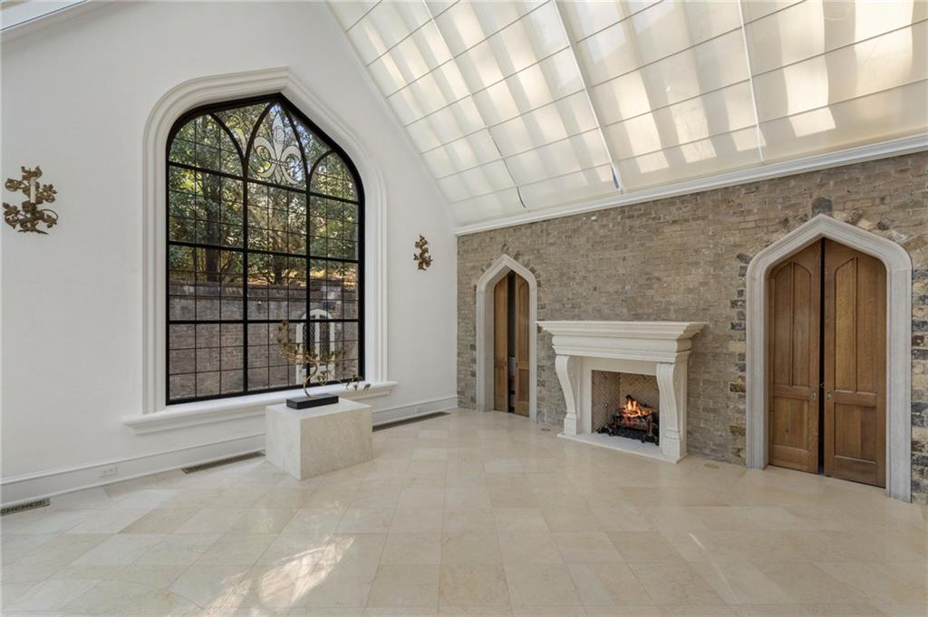Atlanta, Georgia, 30327, United States, 6 Bedrooms Bedrooms, ,9 BathroomsBathrooms,Residential,For Sale,1686481