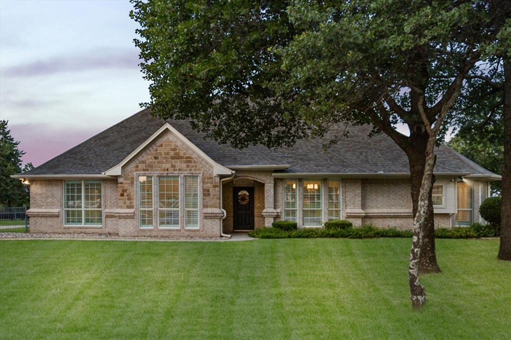 Weatherford, Texas, 76087, United States, 4 Bedrooms Bedrooms, ,4 BathroomsBathrooms,Residential,For Sale,1944722