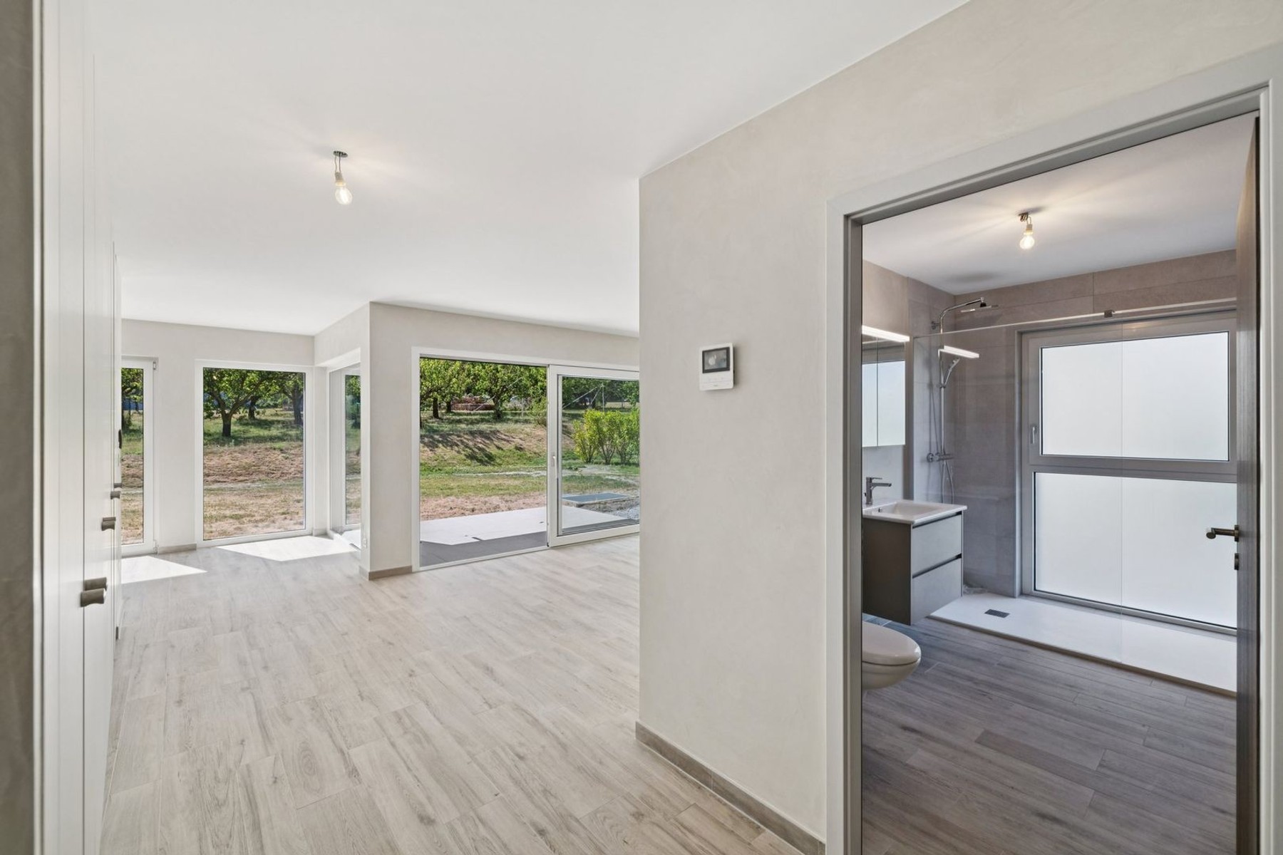  New 2.5-room apartment with large garden and terraces - 物件實景