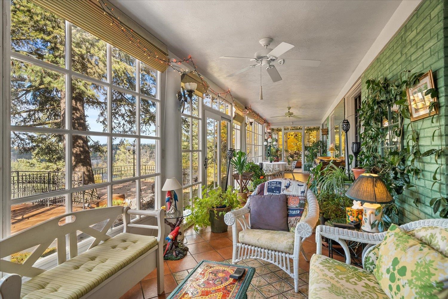 Spokane, Washington, 99201, United States, 4 Bedrooms Bedrooms, ,5 BathroomsBathrooms,Residential,For Sale,1987077