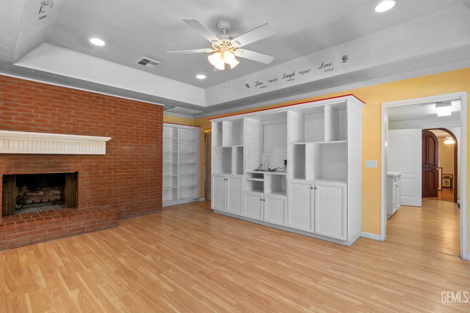 Bakersfield, California, 93309, United States, 4 Bedrooms Bedrooms, ,4 BathroomsBathrooms,Residential,For Sale,1859611