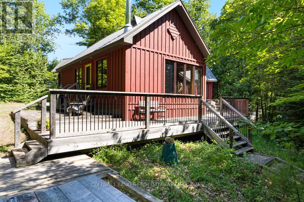 FRONTENAC (FRONTENAC NORTH), Ontario, K0H 2J0, CA, 3 Bedrooms Bedrooms, ,1 BathroomBathrooms,Residential,For Sale,1901369