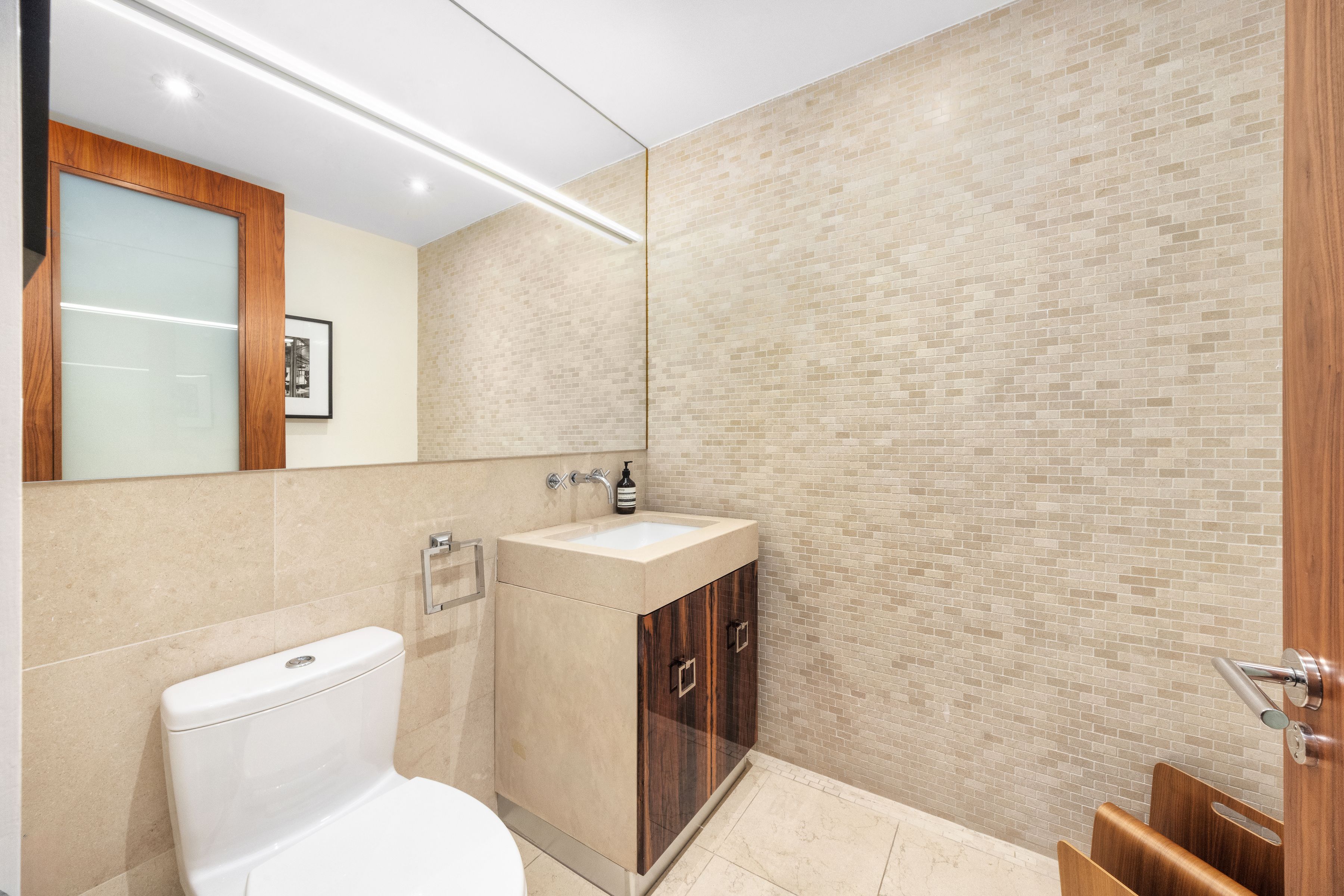  433 East 74th Street - 物件實景