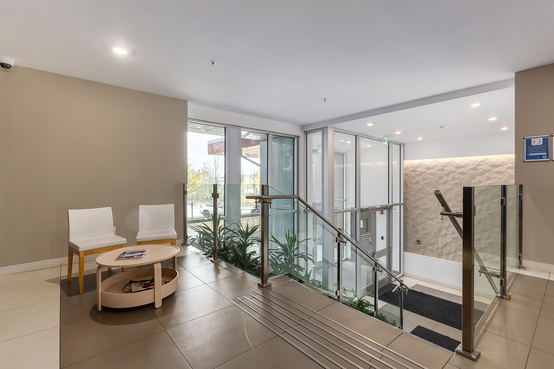  88 9 Street NE #403 - 物件實景