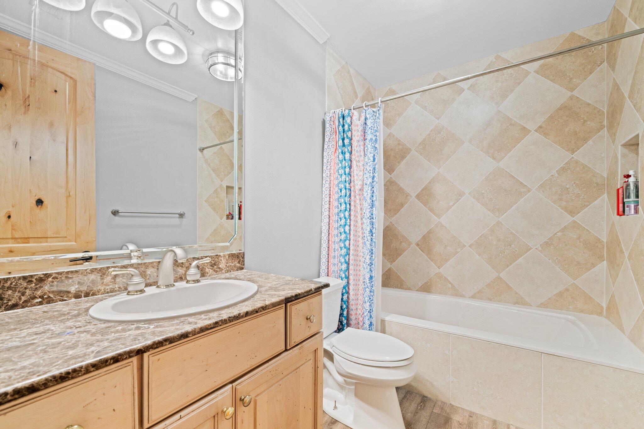 Destin, Florida, 32541, United States, 3 Bedrooms Bedrooms, ,3 BathroomsBathrooms,Residential,For Sale,1847011
