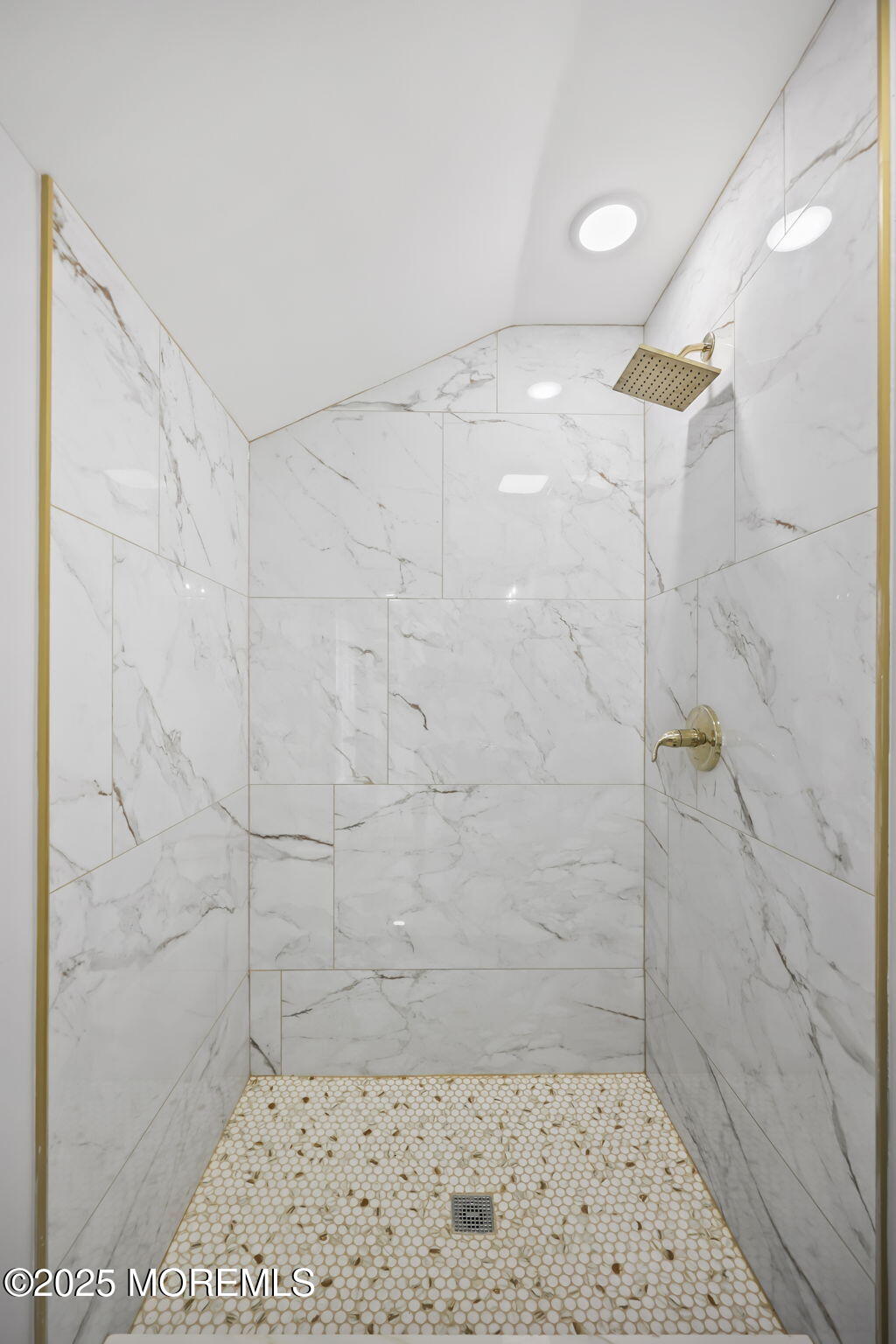 Matawan, New Jersey, 07747, United States, 3 Bedrooms Bedrooms, ,2 BathroomsBathrooms,Residential,For Sale,1977234