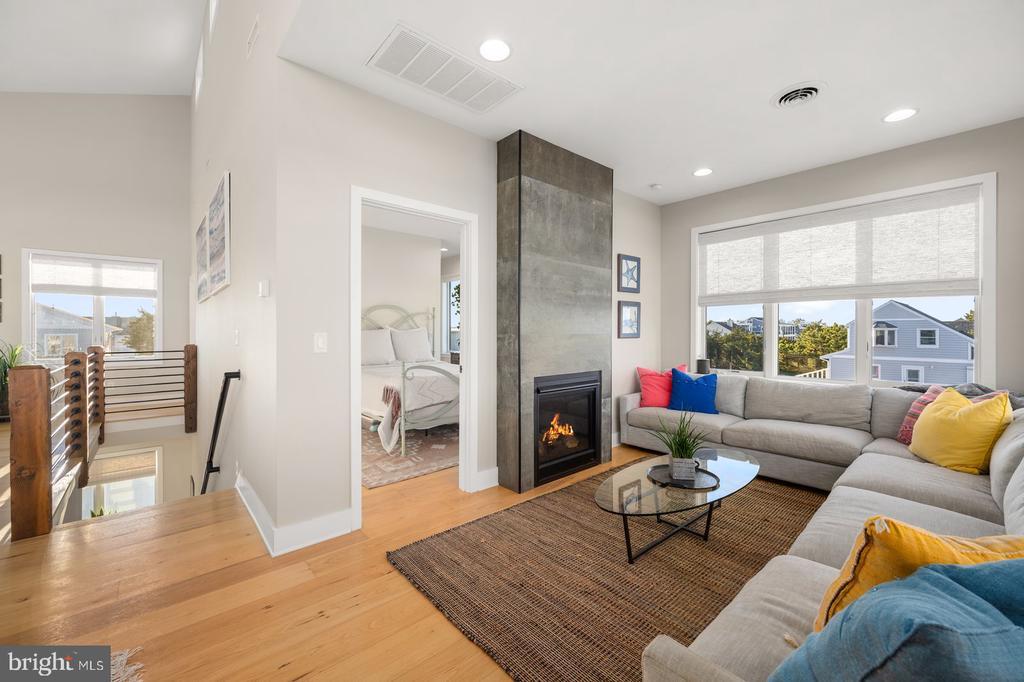 Milton, Delaware, 19968, United States, 5 Bedrooms Bedrooms, ,4 BathroomsBathrooms,Residential,For Sale,2000894