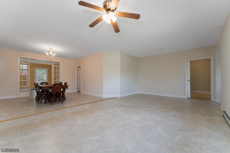 Lebanon Twp., New Jersey, 08826, United States, 3 Bedrooms Bedrooms, ,2 BathroomsBathrooms,Residential,For Sale,1960798