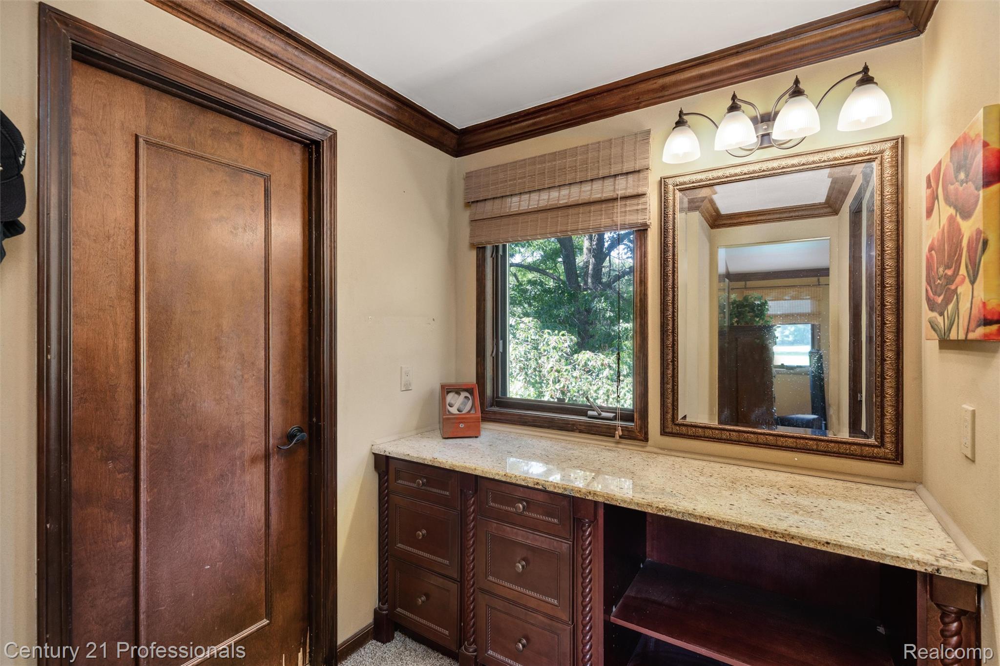Holly, Michigan, 48442, United States, 4 Bedrooms Bedrooms, ,4 BathroomsBathrooms,Residential,For Sale,1943640