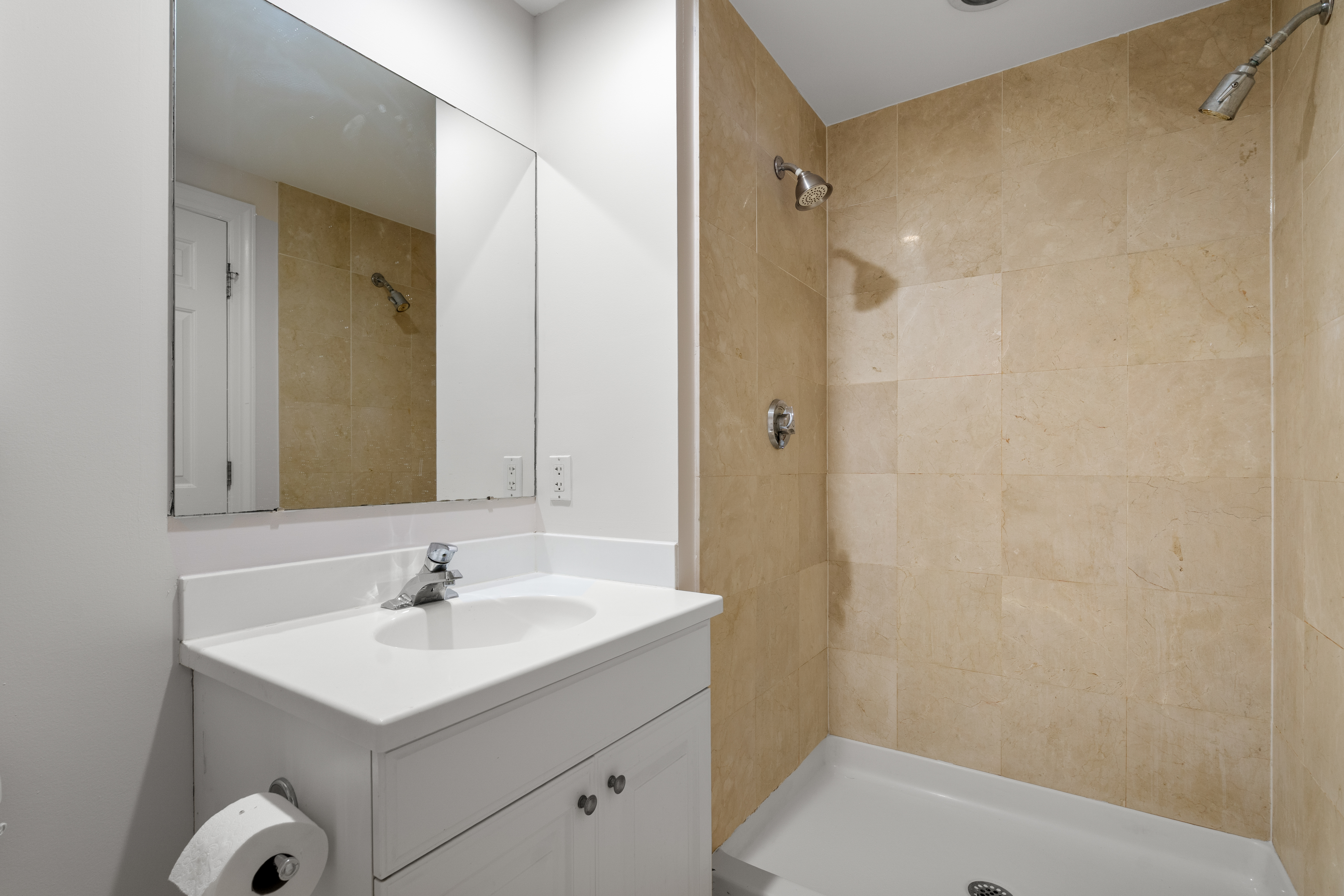  73 Chelsea Street, Unit 305, Boston, MA, 02129 - 物件實景