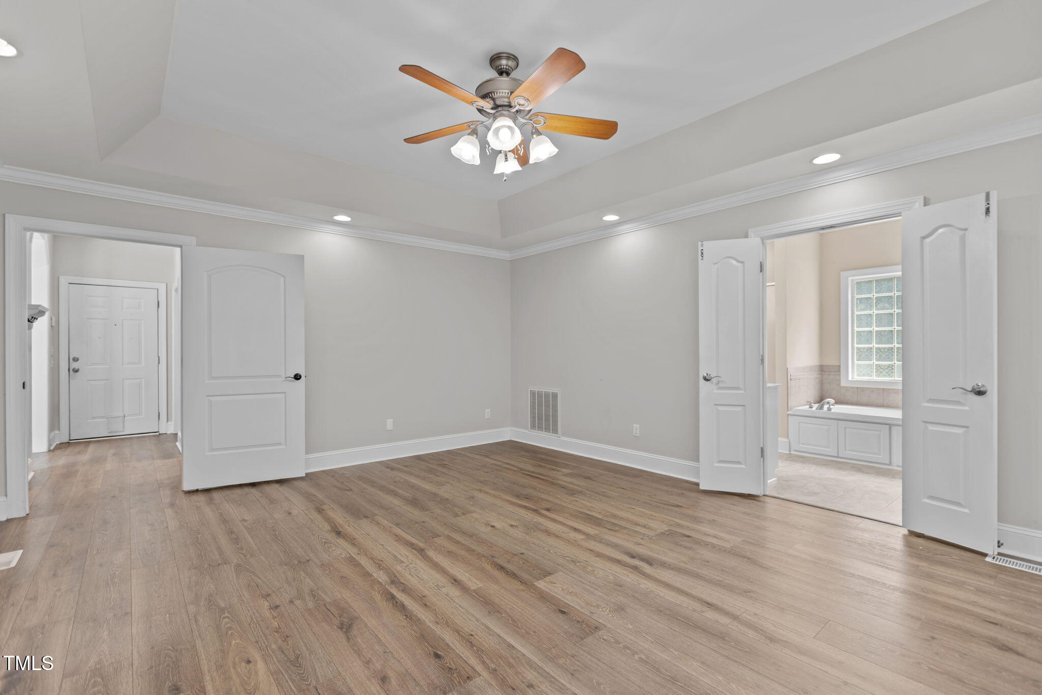 Smithfield, North Carolina, 27577, United States, 3 Bedrooms Bedrooms, ,4 BathroomsBathrooms,Residential,For Sale,1933670