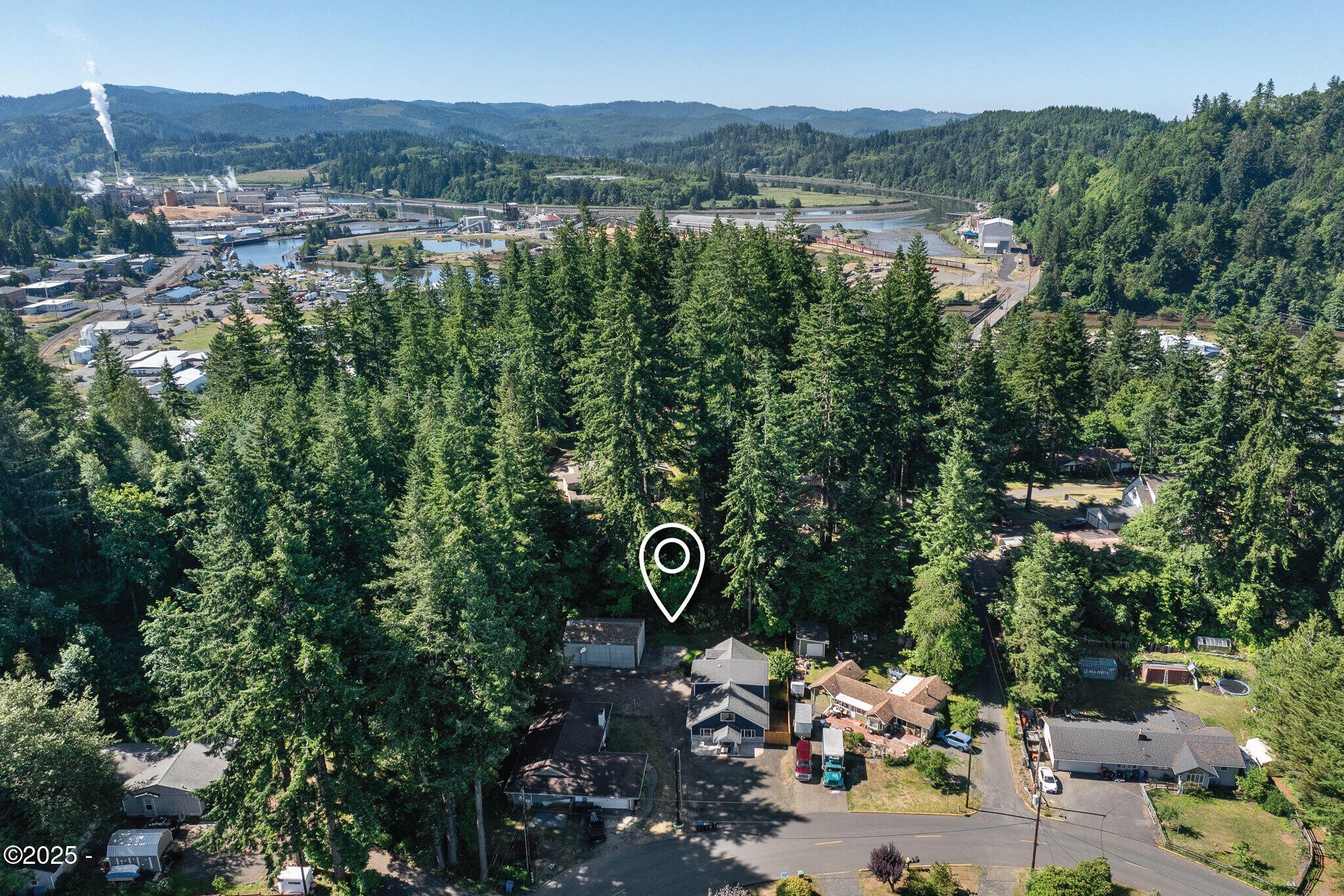 Toledo, Oregon, 97391, United States, 4 Bedrooms Bedrooms, ,2 BathroomsBathrooms,Residential,For Sale,1882404