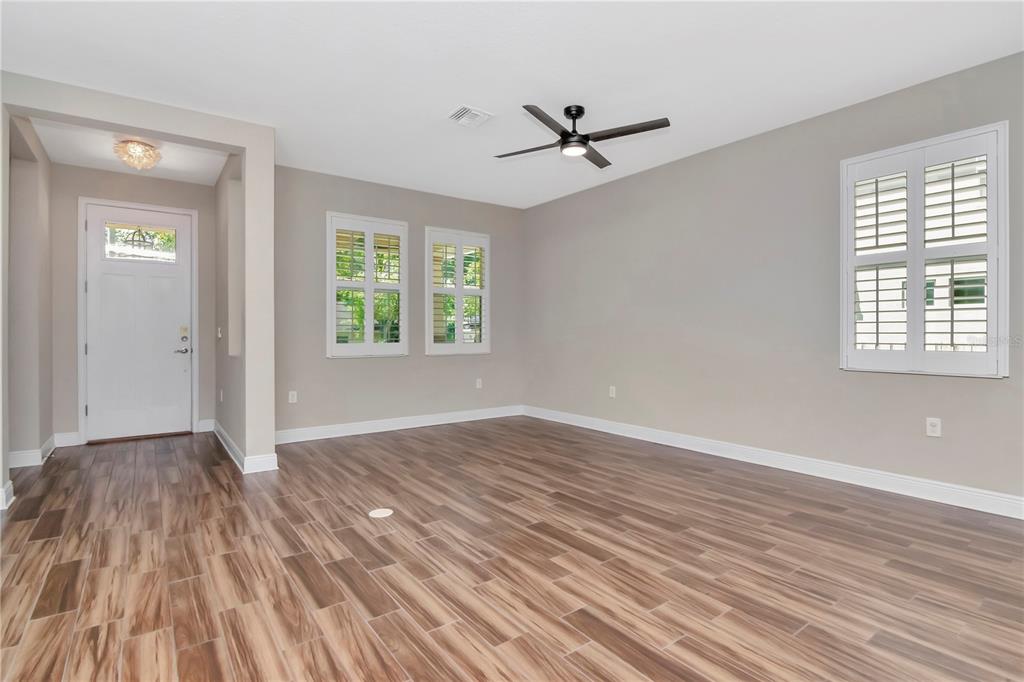 Tampa, Florida, 33604, United States, 3 Bedrooms Bedrooms, ,2 BathroomsBathrooms,Residential,For Sale,1912317