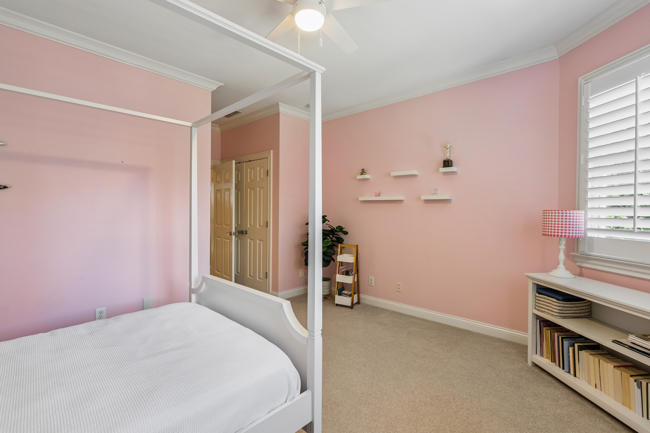  Private, Thoughtfully Renovated Sandy Springs Estate - 物件實景