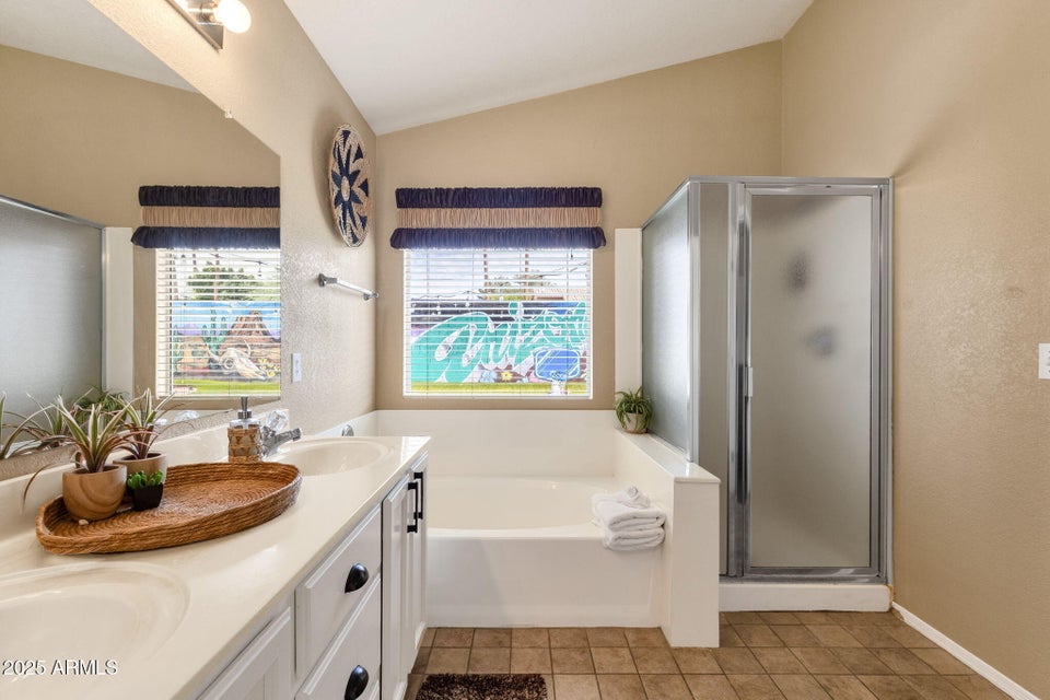 Mesa, Arizona, 85209, United States, 3 Bedrooms Bedrooms, ,2 BathroomsBathrooms,Residential,For Sale,2006207