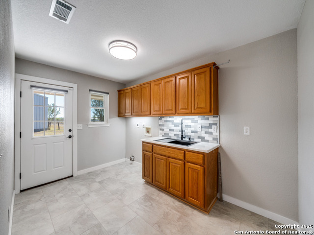 New Braunfels, Texas, 78130, United States, 2 Bedrooms Bedrooms, ,2 BathroomsBathrooms,Residential,For Sale,1989490