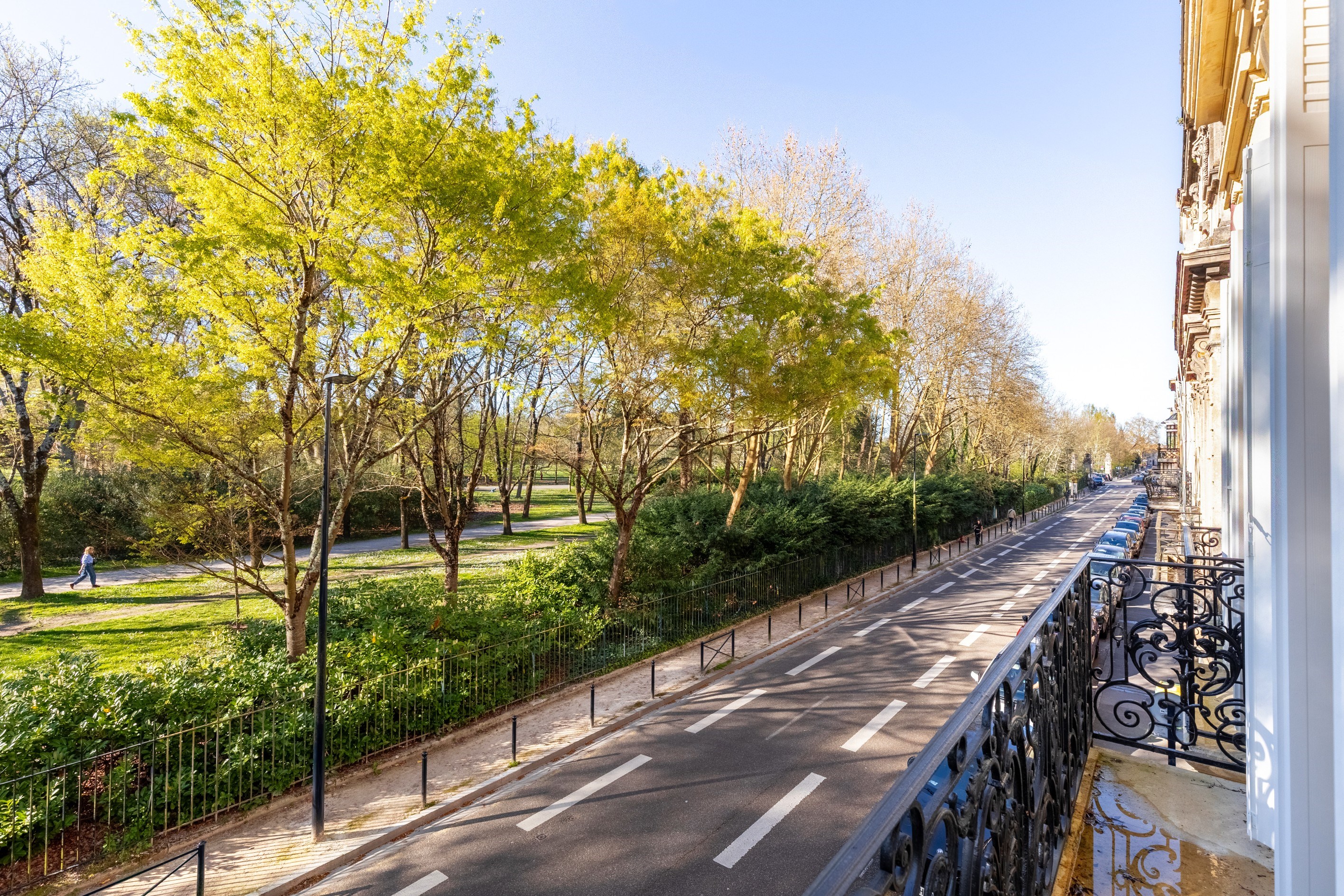  EXCLUSIVE LISTING – ELEGANT BOURGEOIS HOME – VIEWS OF PARC BORDELAIS – TERRACES… - 物件實景