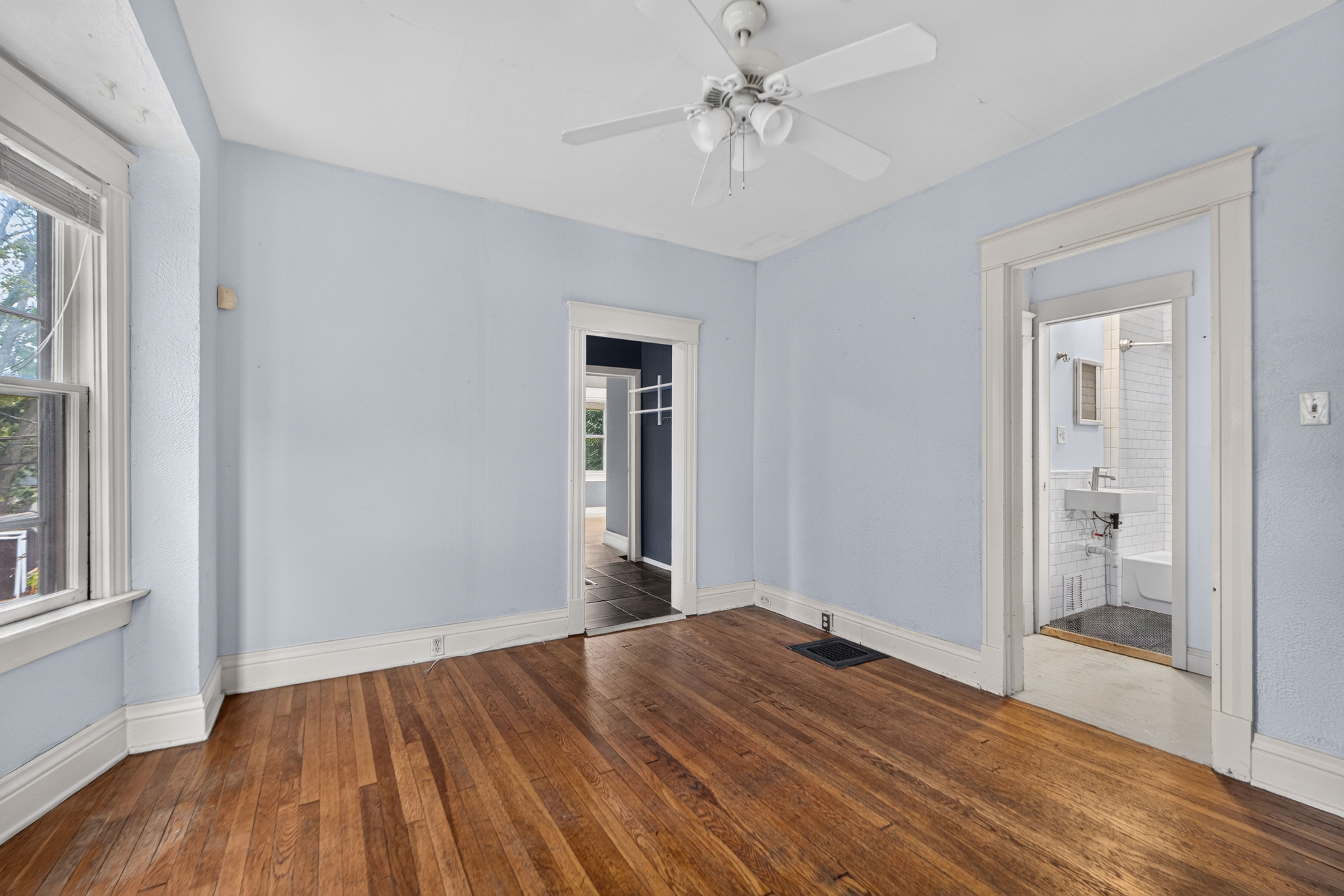  4232 Campbell Street, Kansas City, MO 64110 - 物件實景