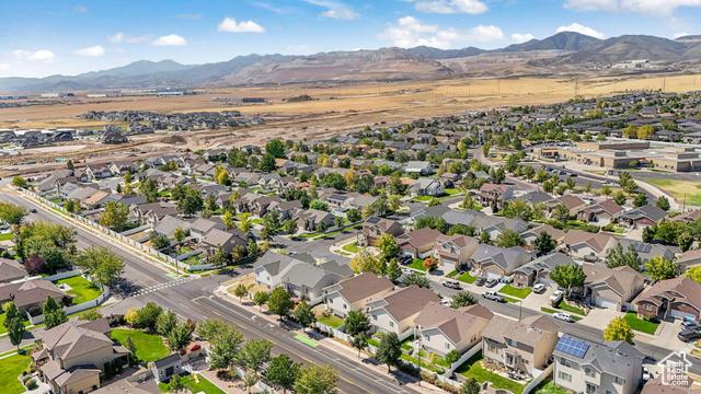 West Jordan, Utah, 84081, United States, 3 Bedrooms Bedrooms, ,2 BathroomsBathrooms,Residential,For Sale,1974575