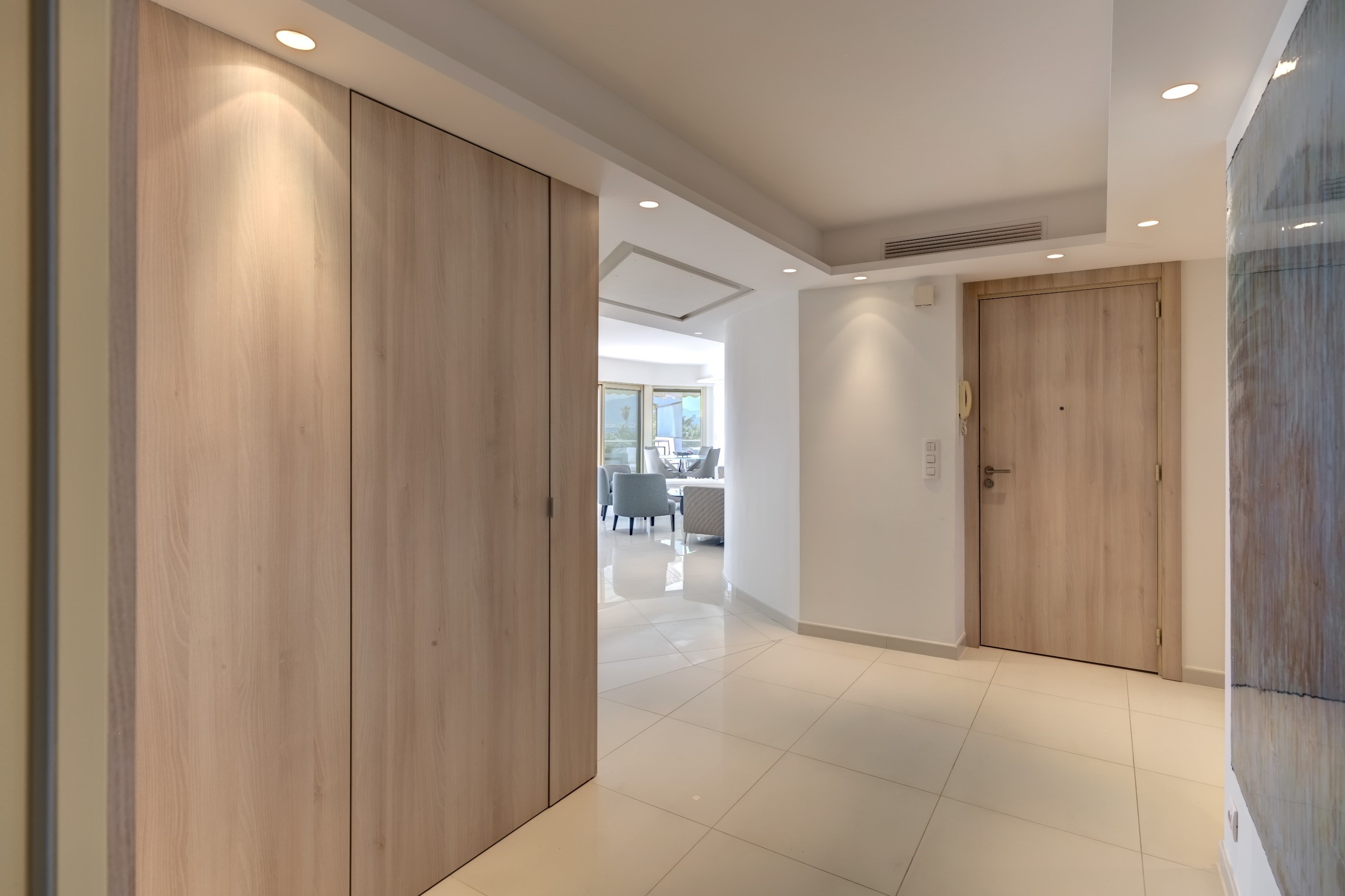  3-room apartment with Croisette and sea views in Cannes - 物件實景