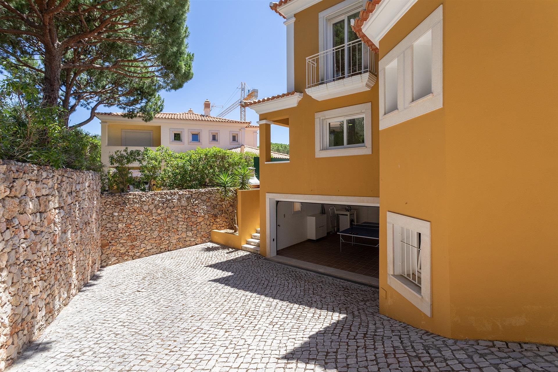  Detached house, 4 bedrooms, for Sale - 物件實景