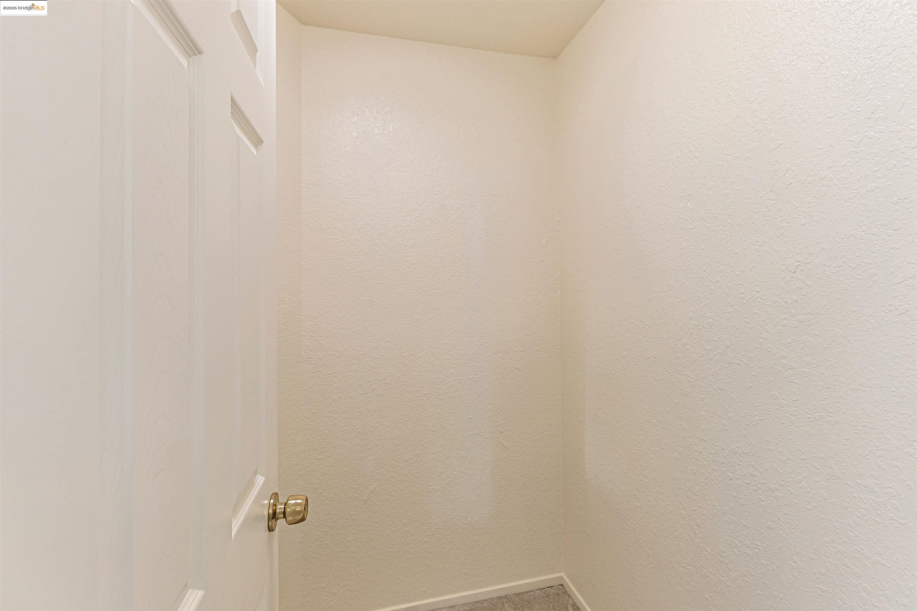 San Francisco, California, 94122, United States, 3 Bedrooms Bedrooms, ,3 BathroomsBathrooms,Residential,For Sale,1949271