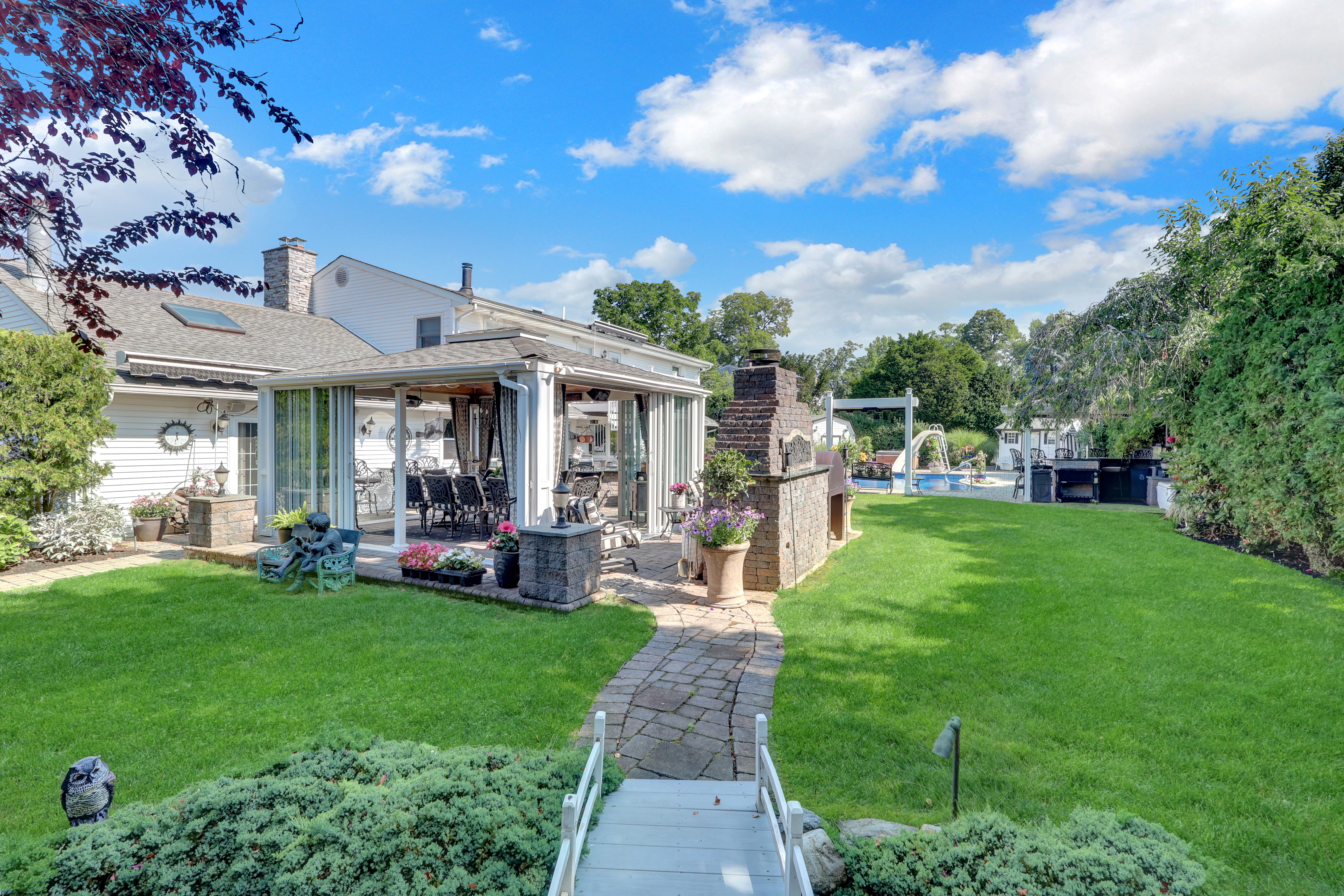  257 Shadybrook Lane, West Islip, NY, 11795 - 物件實景