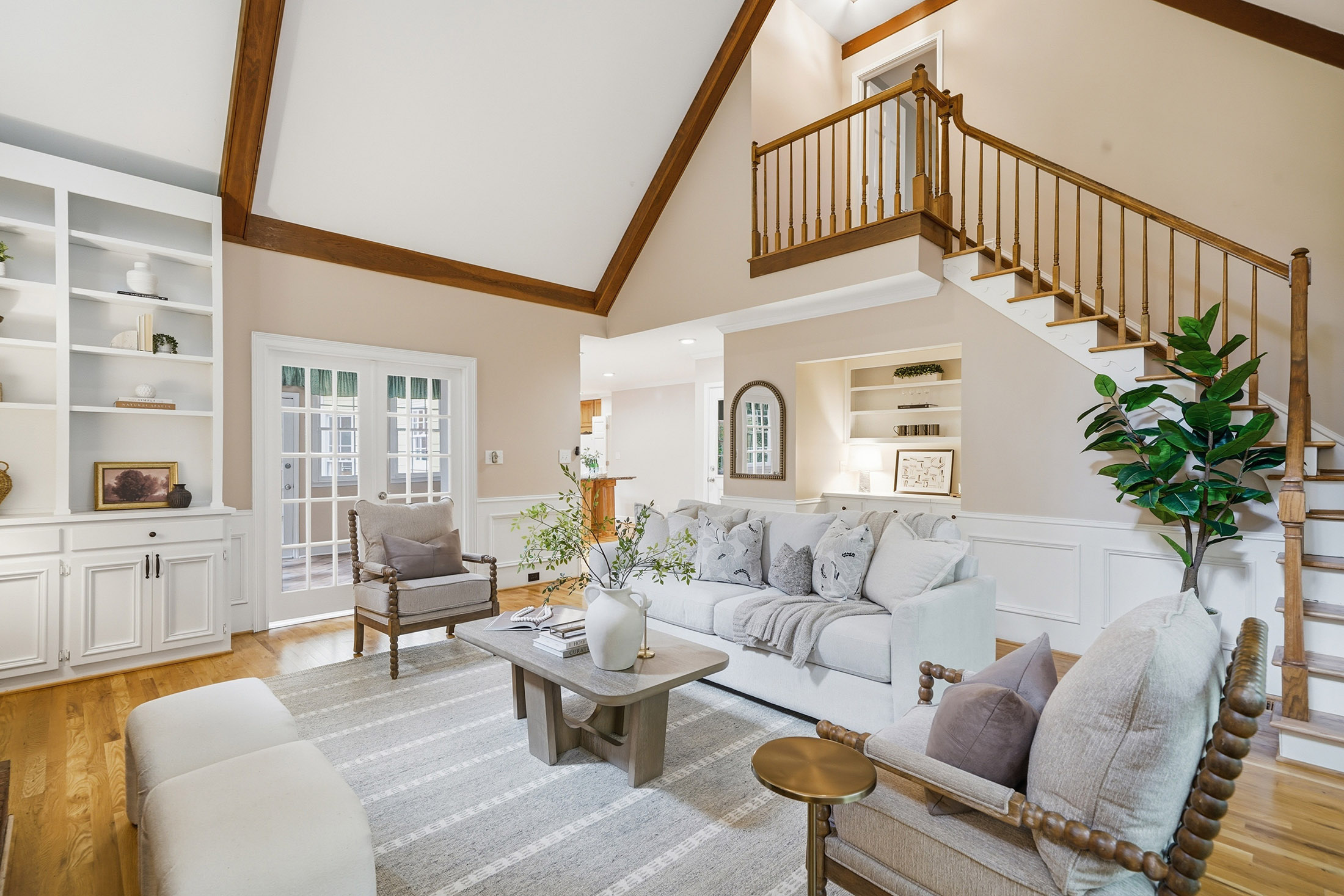  Tucked Into a Cul-de-Sac in Johns Creek’s Sought-After Glastonberry Neighborhood - 物件實景