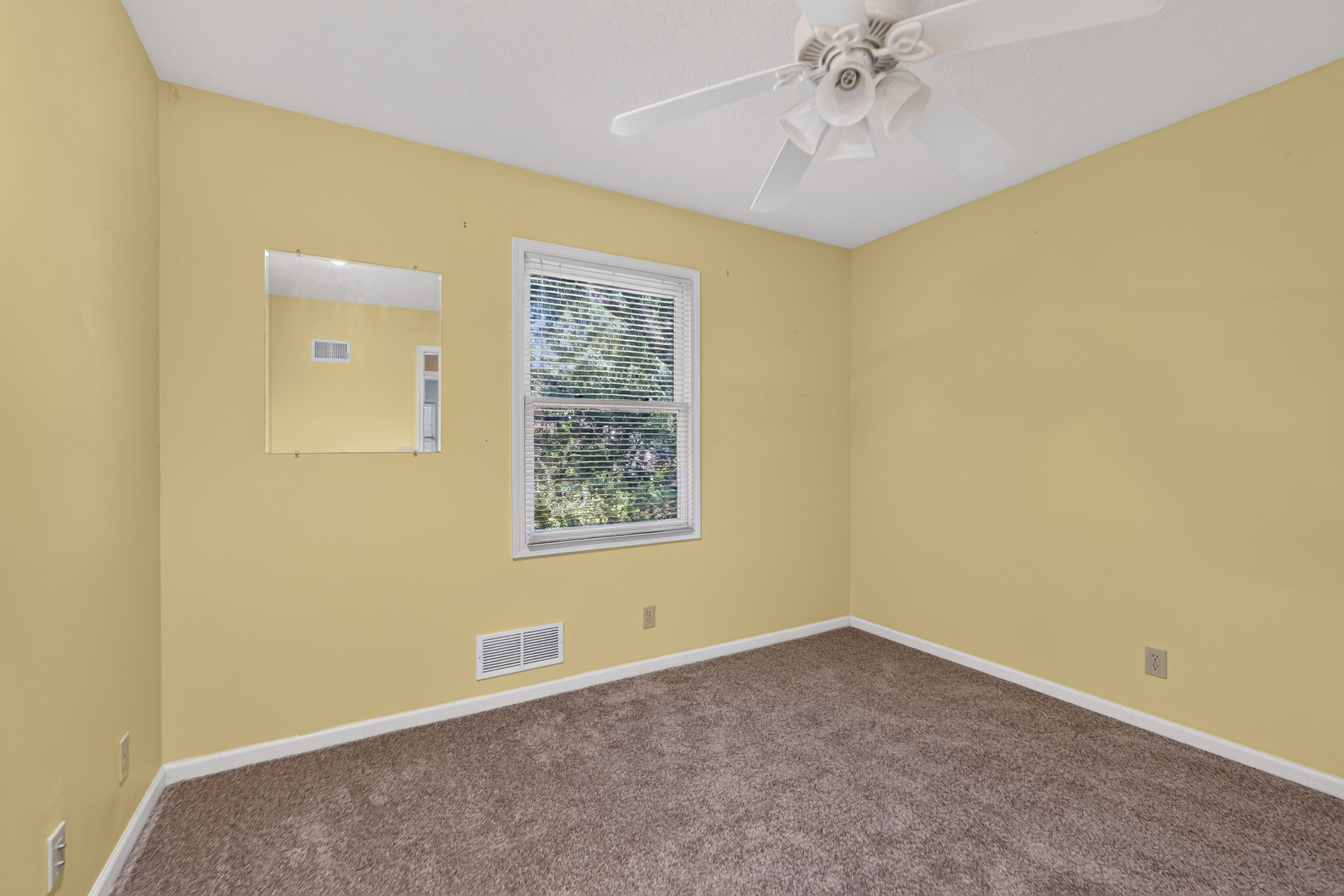  10228 Caenen Drive, Lenexa, KS 66215 - 物件實景
