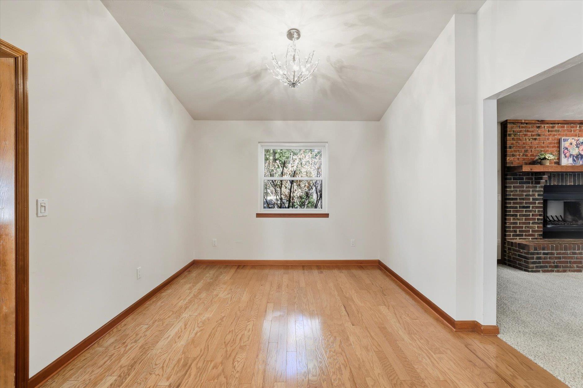 Tallahassee, Florida, 32303, United States, 4 Bedrooms Bedrooms, ,3 BathroomsBathrooms,Residential,For Sale,1964898