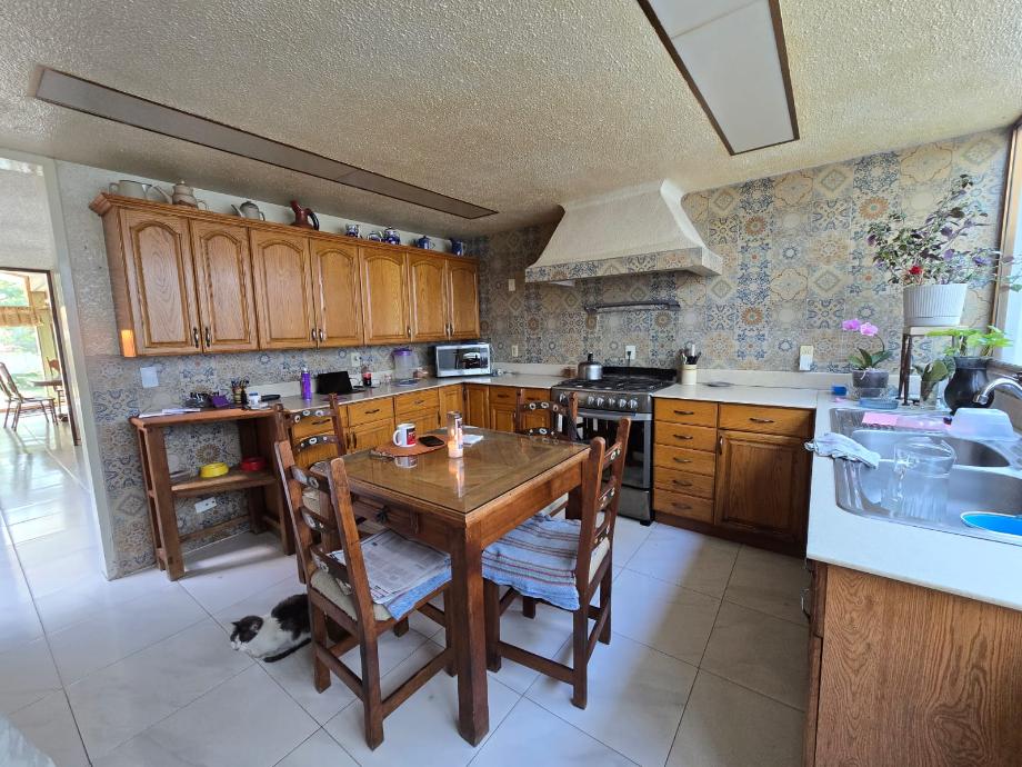 Atizapán de Zaragoza, Estado de méxico, 52959, Mexico, 3 Bedrooms Bedrooms, ,4 BathroomsBathrooms,Residential,For Sale,1971452