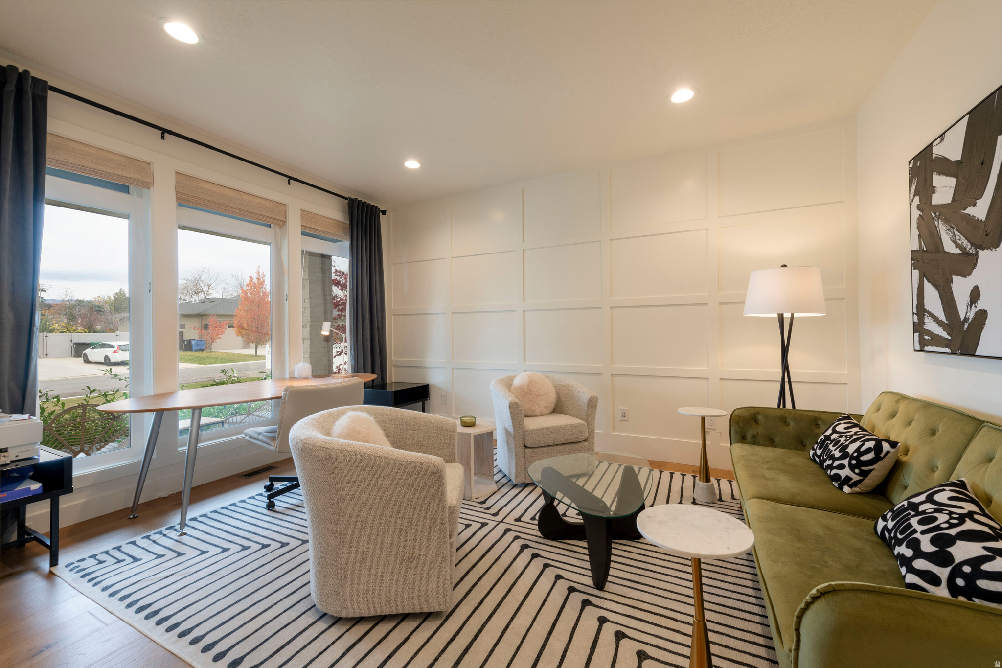 Holladay, Utah, 84117, United States, 4 Bedrooms Bedrooms, ,4 BathroomsBathrooms,Residential,For Sale,1991877